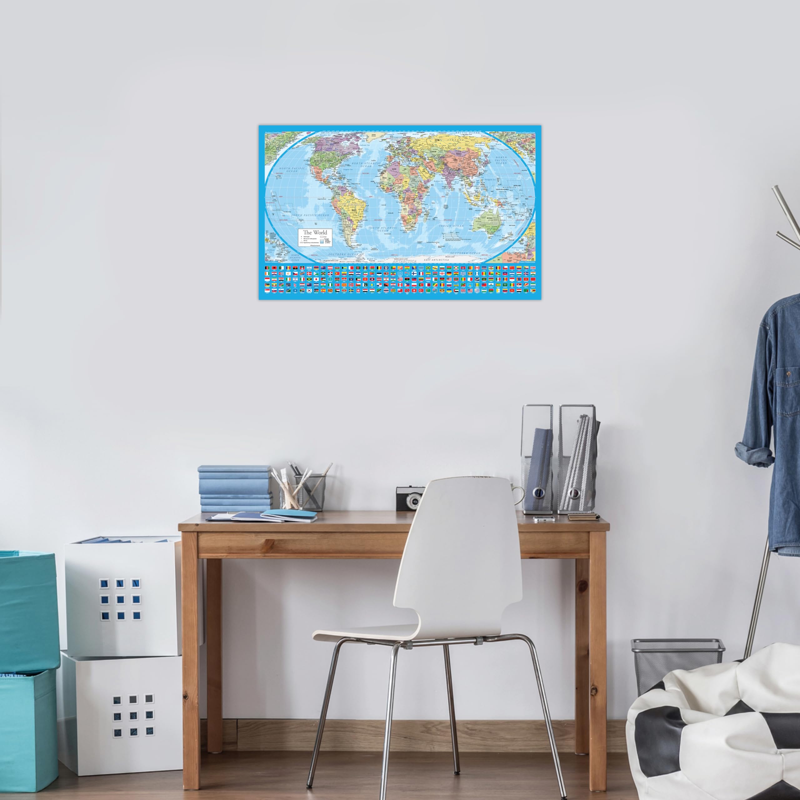 Equal Earth Weltkarten-Poster, Karten-Design zeigt Kontinente in echter relativer Größe, laminiert, 45,7 x 73,7 cm, Hellblau