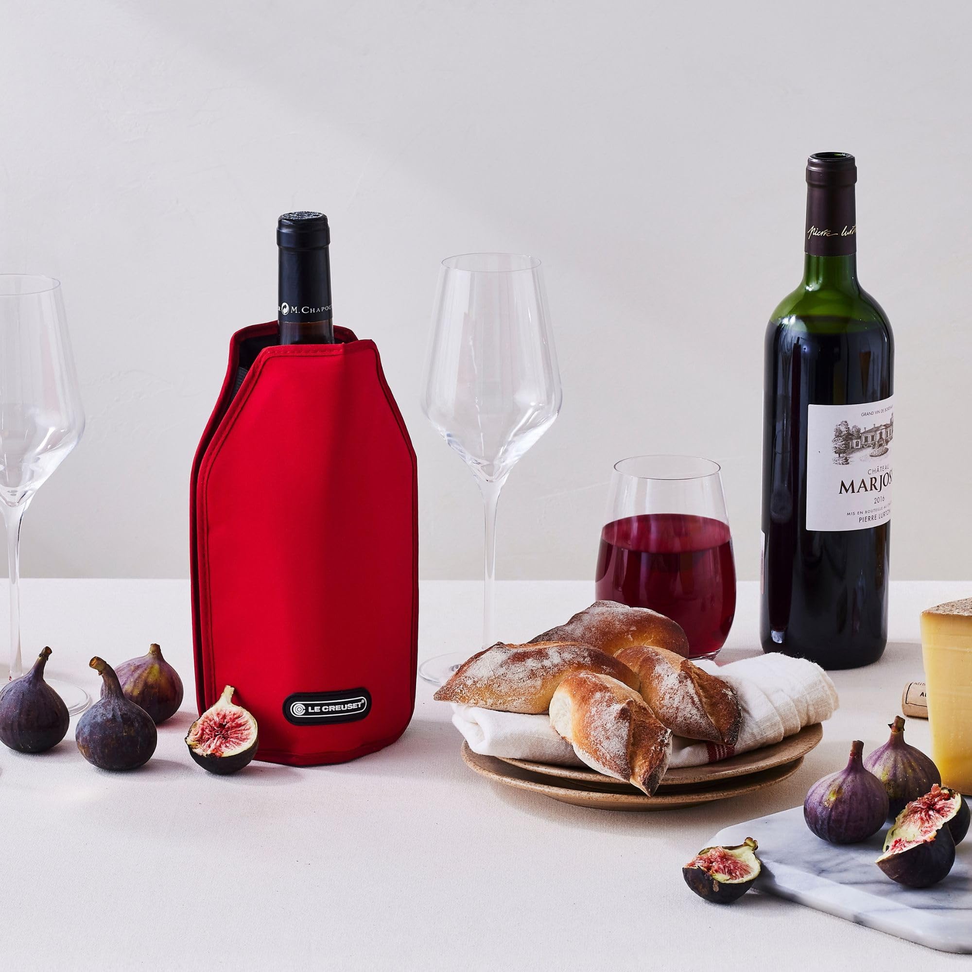 Le Creuset Wine Cooler Sleeve, Black — Amazon image 4