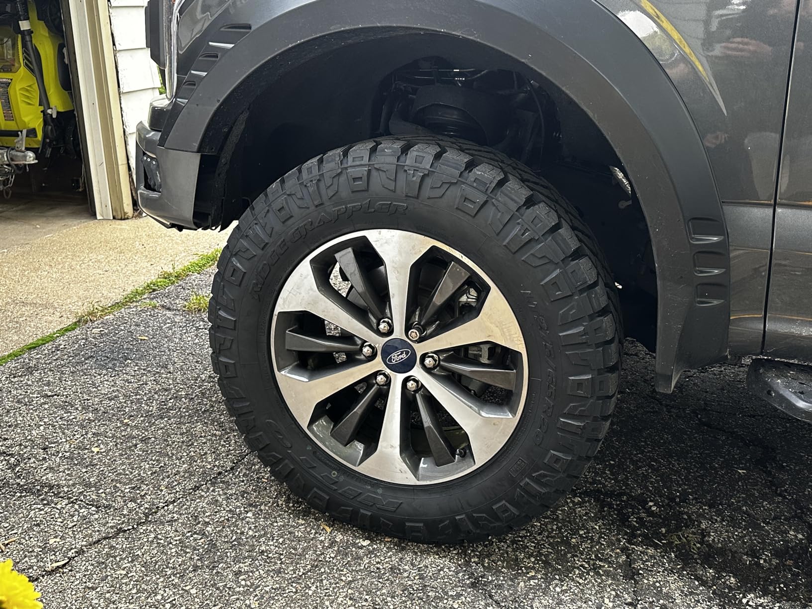 $13/mo - Finance Nitto Ridge Grappler LT275/65R20 126/123Q All Terrain ...
