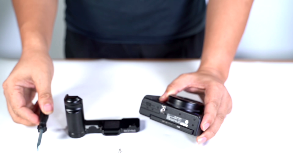 Amazon.com : NICEYRIG Side Grip for Sony ZV-1 Vlog Vlogging 4K