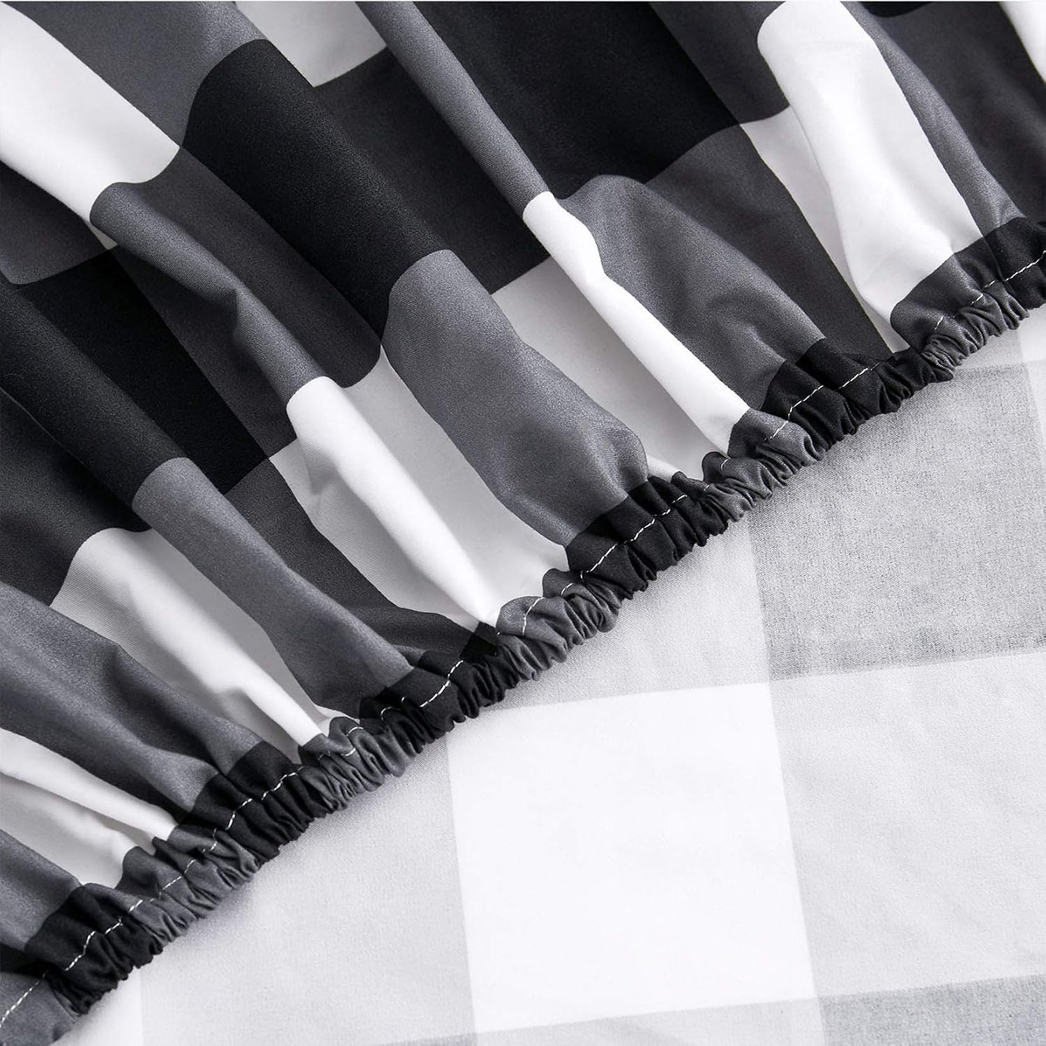 Wake In Cloud - Gray Plaid Sheet Set, Buffalo Check Gingham Geometric Checker Pattern Printed in Dark Grey White, Soft Microfiber Bedding (4pcs, Queen Size)