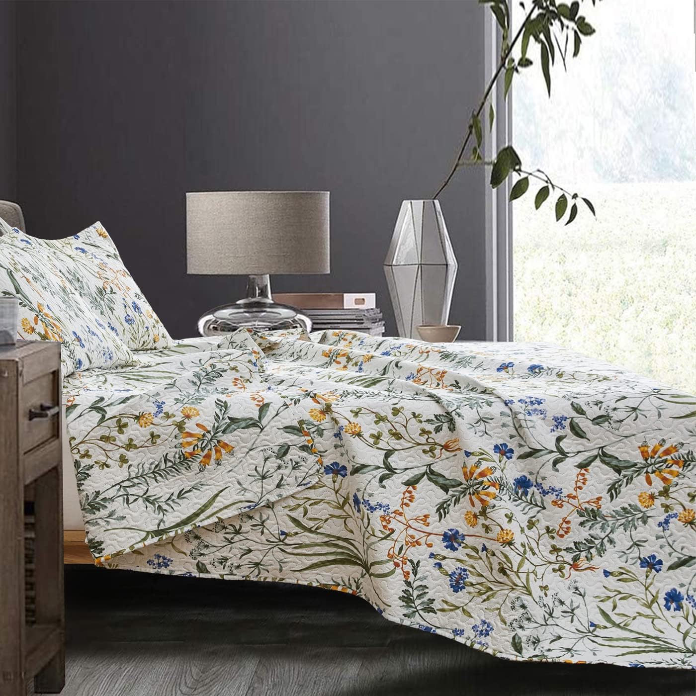 3-Piece Quilt Set King Size Floral Bedding Reversible Bedspread Coverlet Floral Leaves Bedding Summer Lightweight Yellow Green Flower Quilt Soft Microfiber Home Quilt Coverlet Set