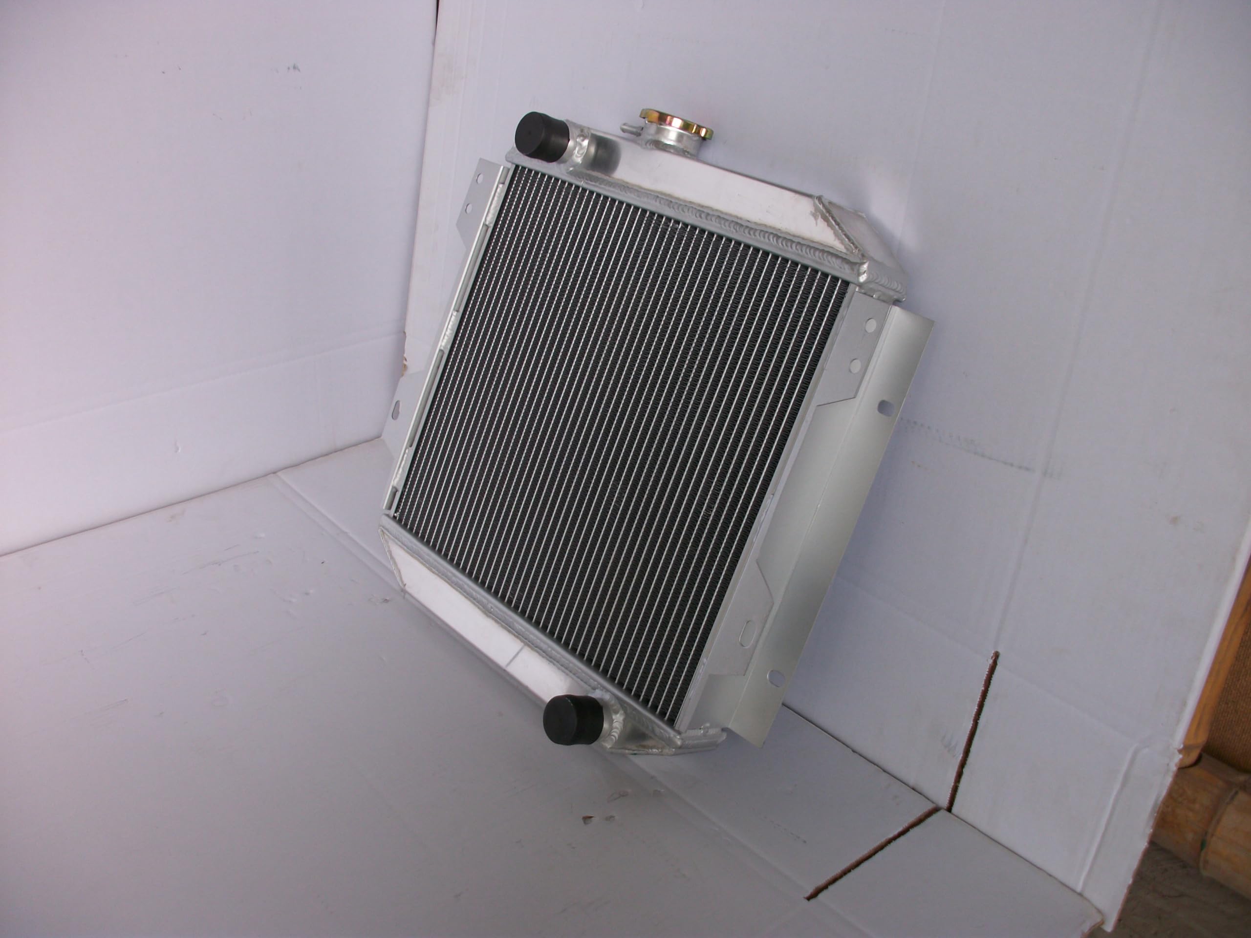 Radiatore in Alluminio per Ford Escort 1600/2000 Capri MK2/MK3 GECP Cortina OHV 1.3/1.6/2.0L Benzina 1970-1988
