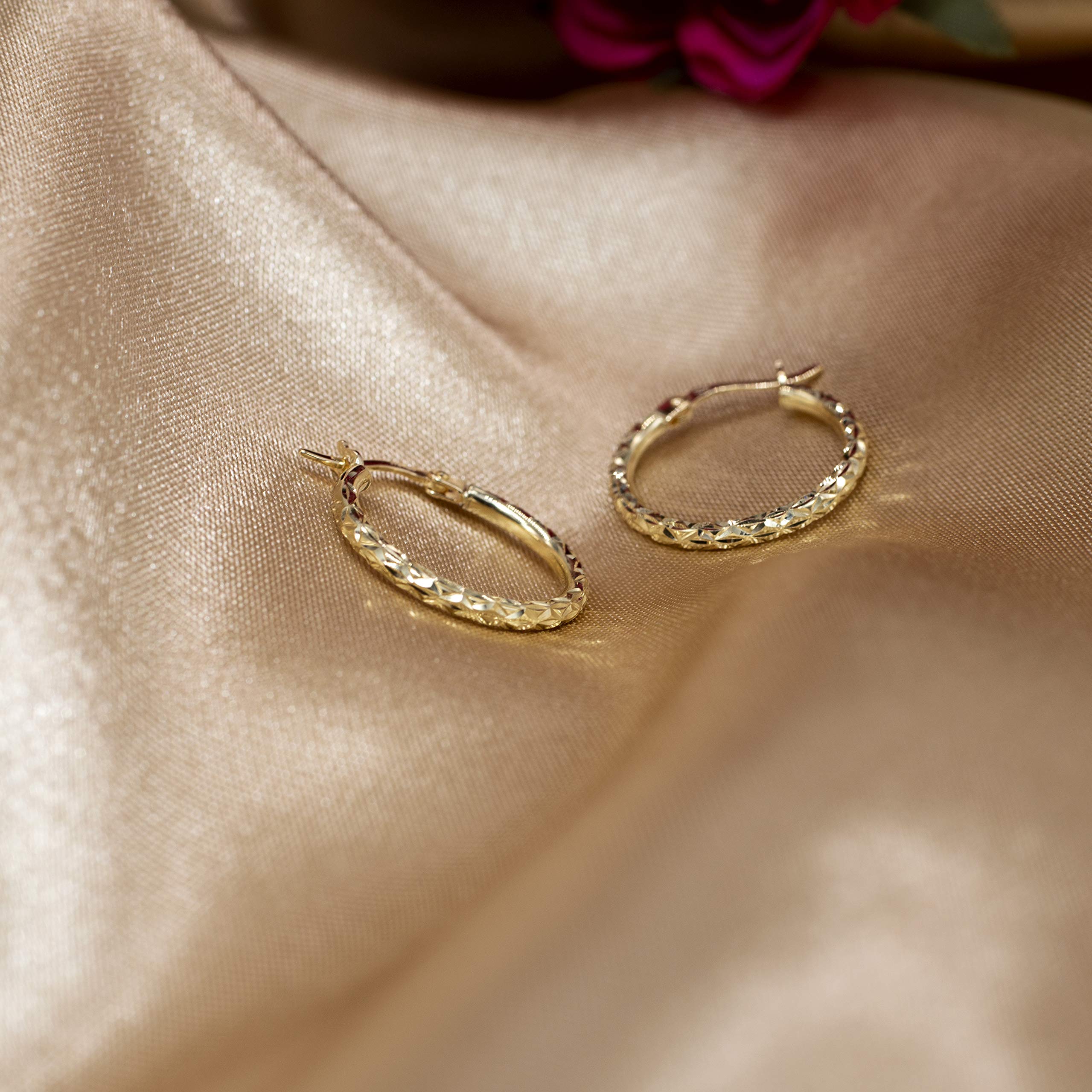 Carissima damskie 9-karatowe złote diamentowe szlifowane okrągłe kolczyki kreolskie, 16 mm, Żółte złoto, Gładki
