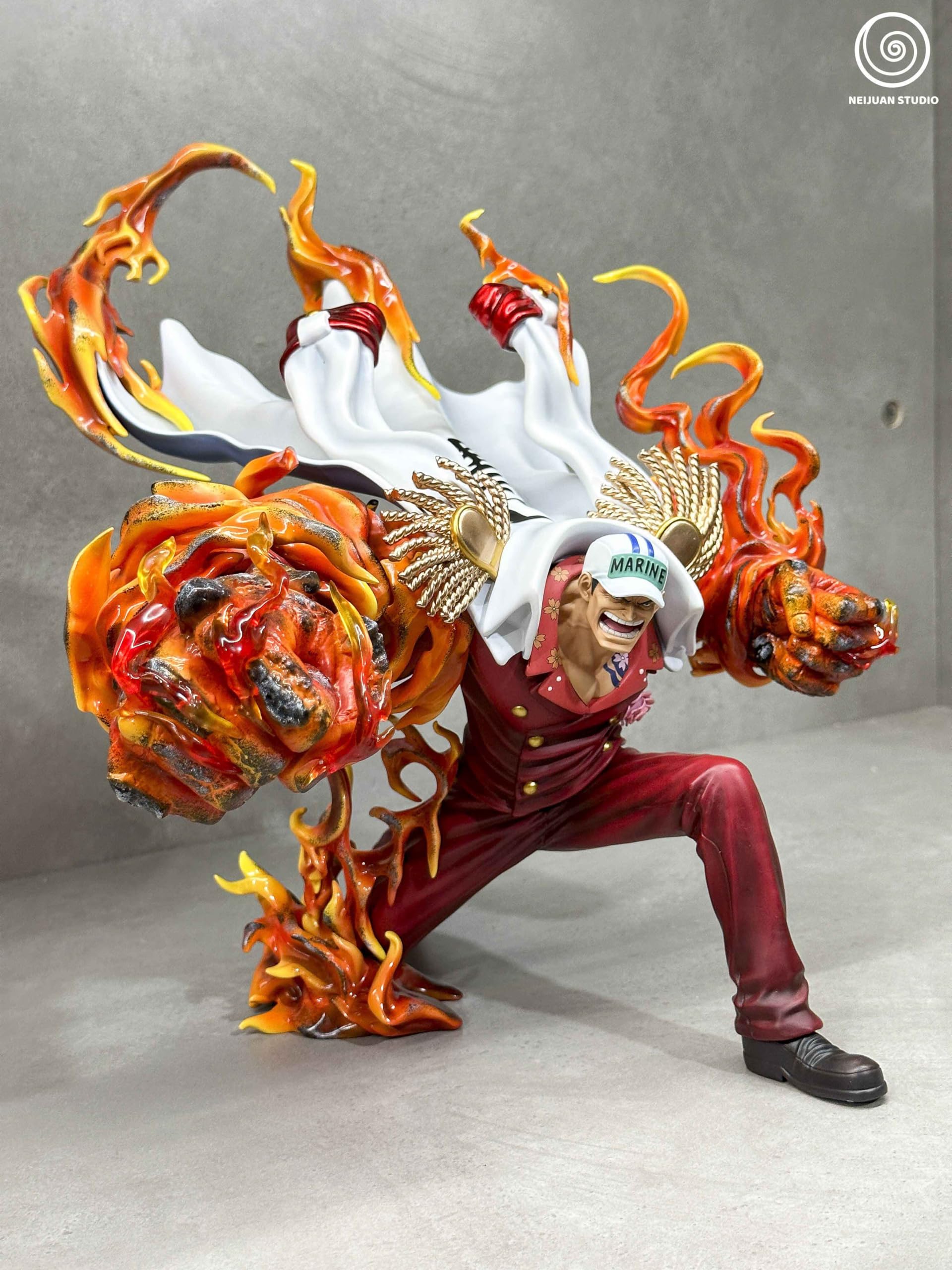 Amazon.co.jp: 赤犬 サカズキ フィギュア 1/8スケール 塗装済み完成品 
