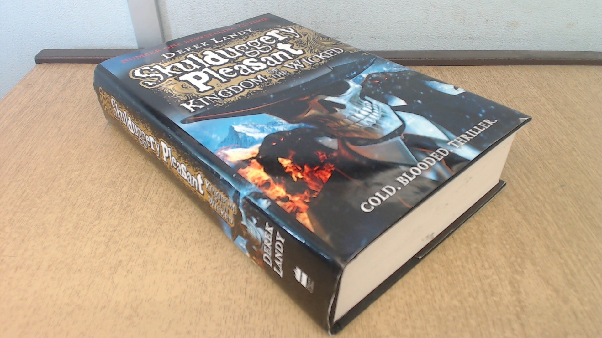Buy Kingdom of the Wicked (Skulduggery Pleasant, Book 7) — BookShops.in