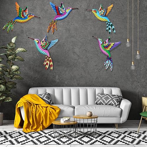 Miniatura 4 de Liliful 8 piezas de arte de pared de metal grande, colibrí colorido para colgar al aire libre, pájaros 3D, arte de pared de hierro para jardín,