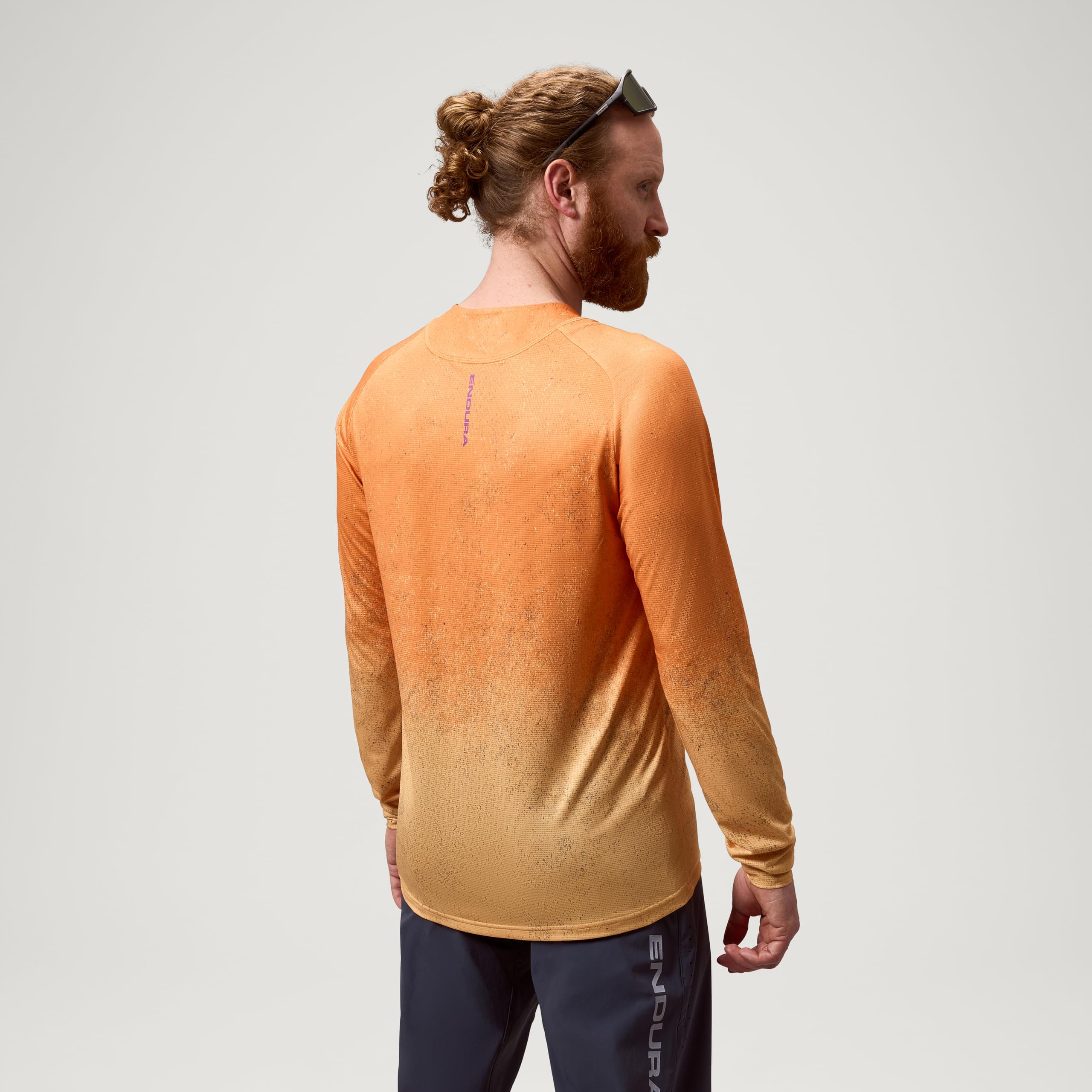 Endura Singletrack Long Sleeve Cycling Print Tee Maglietta da Ciclismo a Maniche Lunghe con Stampa singletrack Uomo (Pacco da 1)