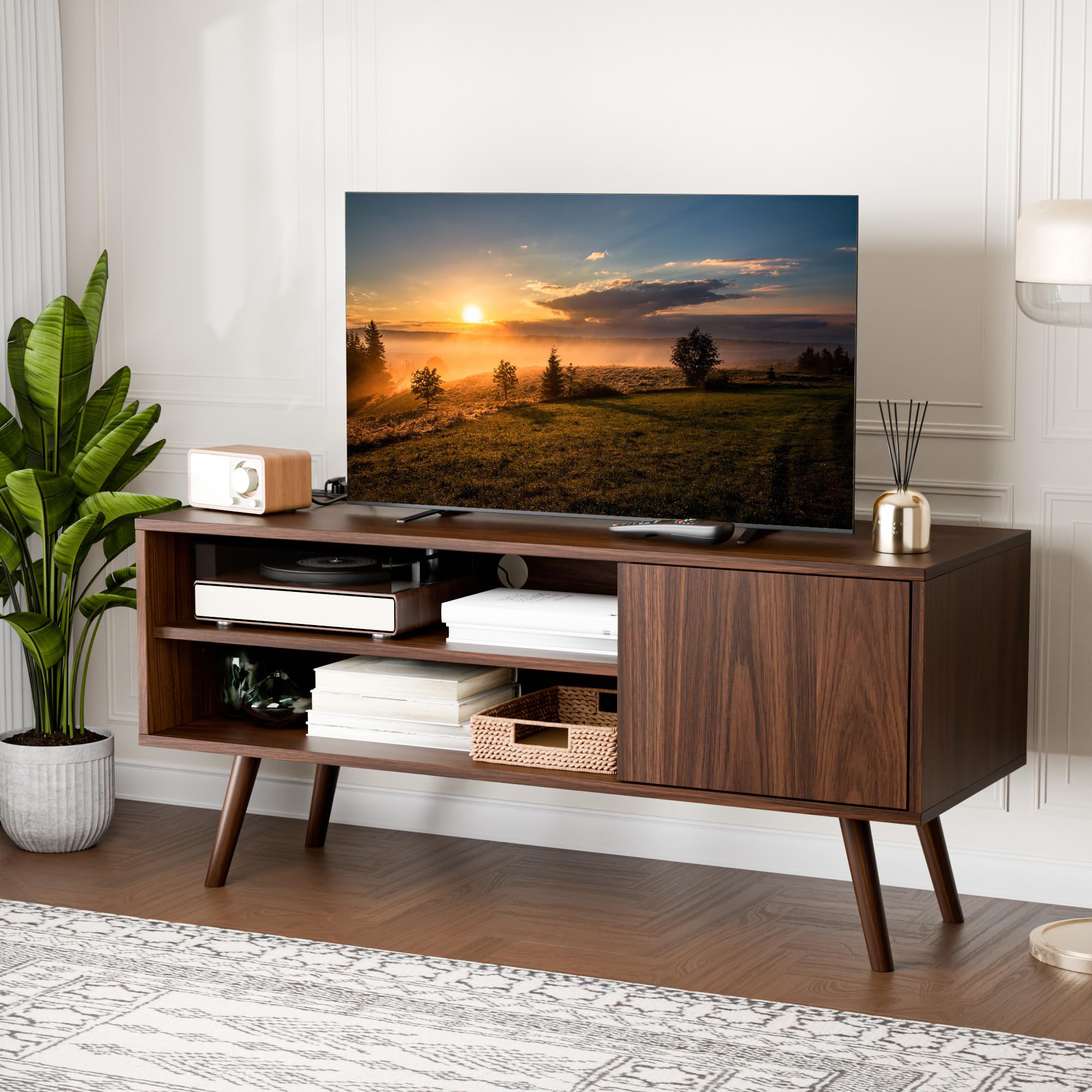 Mueble TV para hasta 50 Pulgadas, 40 x 110 x 49.5 cm, Mueble TV Salon con Puerta de 40 cm, Ajustable Estante Abierto, Centro de Entretenimiento Estilo Medieval, Dormitorio, Comedor (Marrón Oscuro)