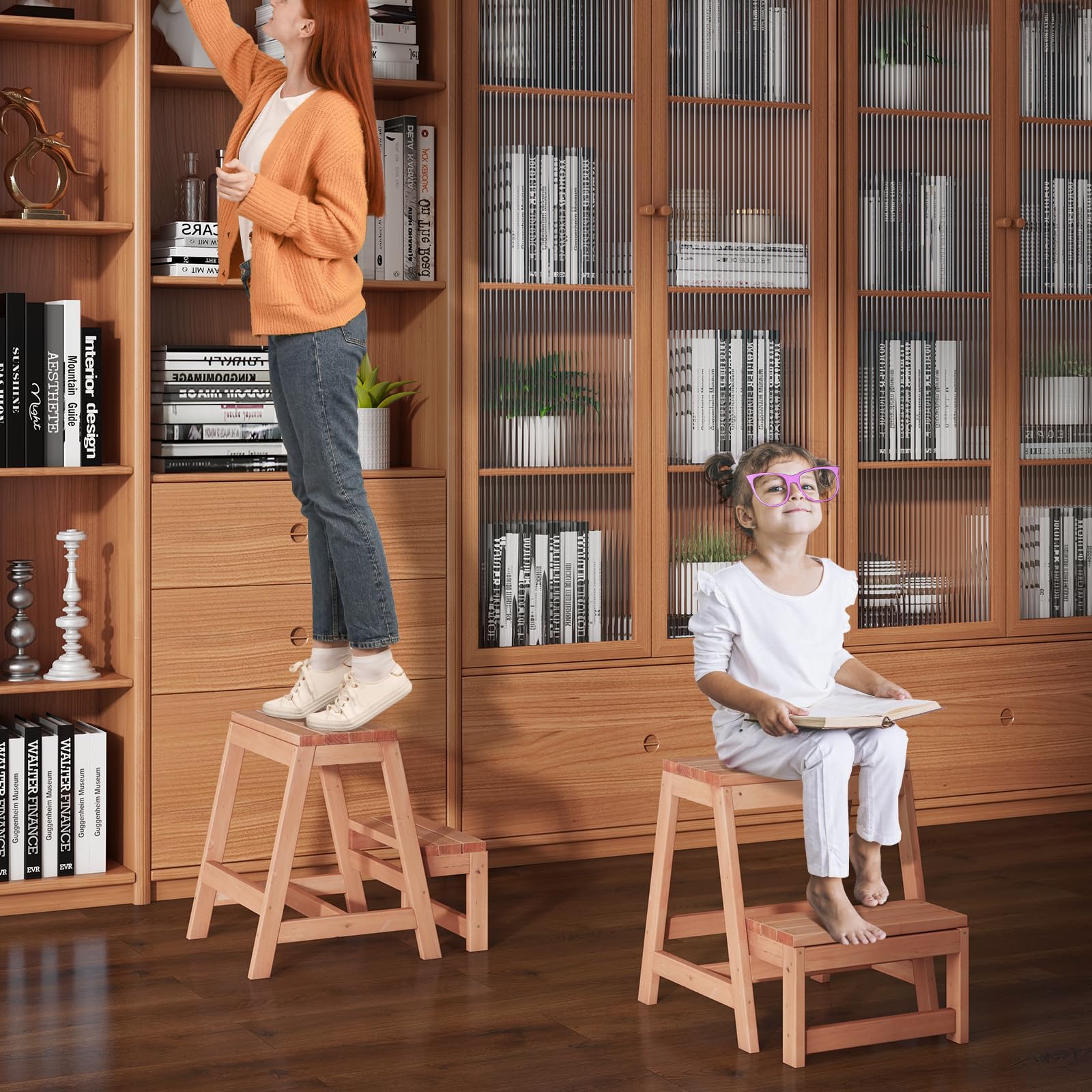 GIANTEX Taburete Escalera Plegable de Madera de Abeto, 2 Peldaños, 50 x 39 x 45 cm, Taburete Plegable Multifuncional, Carga 150 kg+100 kg, para Biblioteca, Cocina, Jardín, Almacén