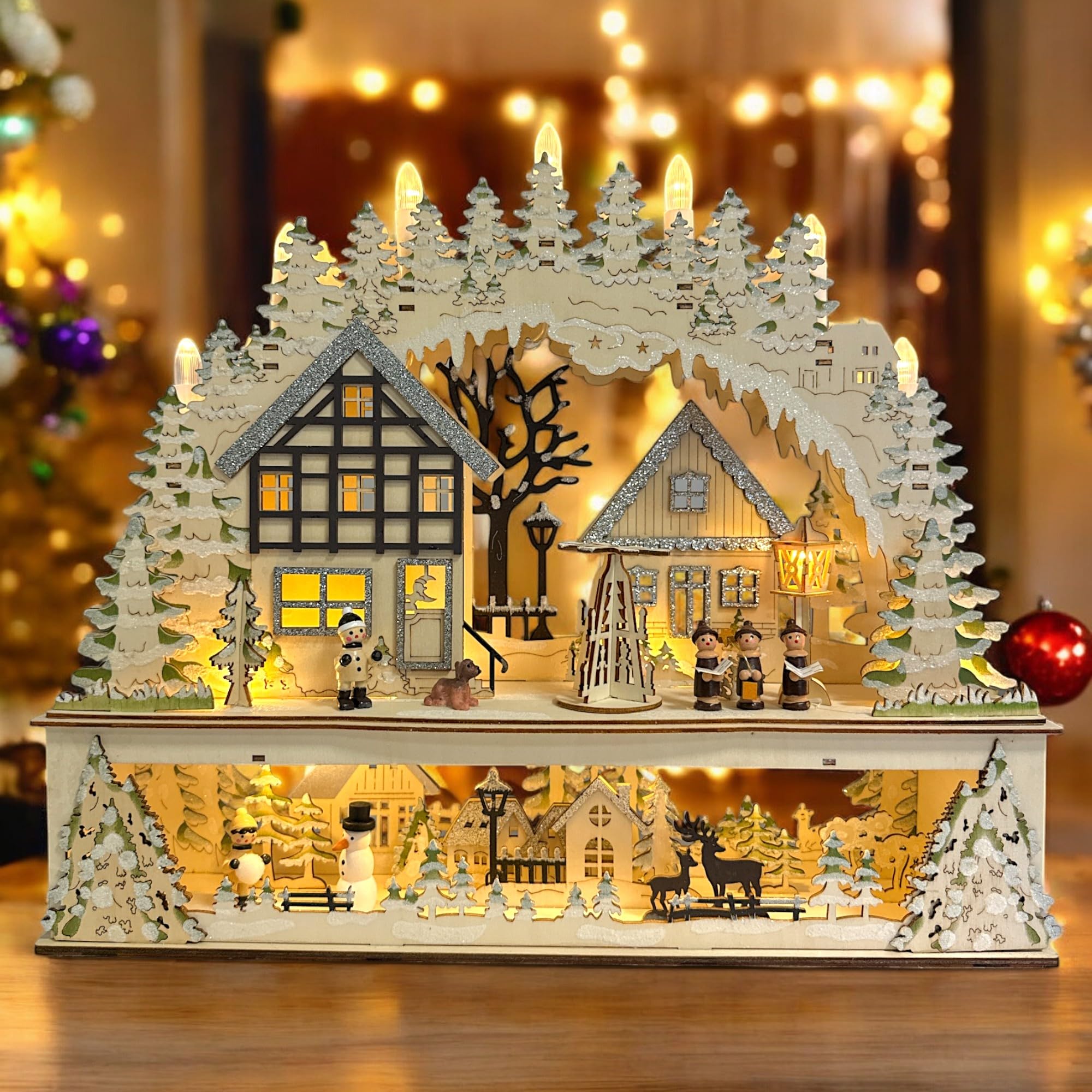 Wichtelstube-Kollektion LED Schwibbogen Fachwerkhaus Kurrenden vor Weihnachtspyramide Lichterbogen Weihnachten Schwippbogen mit Podest Holz Weihnachtsdeko