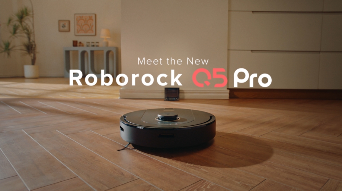 roborock Q5 Pro Robot Vacuum and Mop Combo, DuoRoller Brush