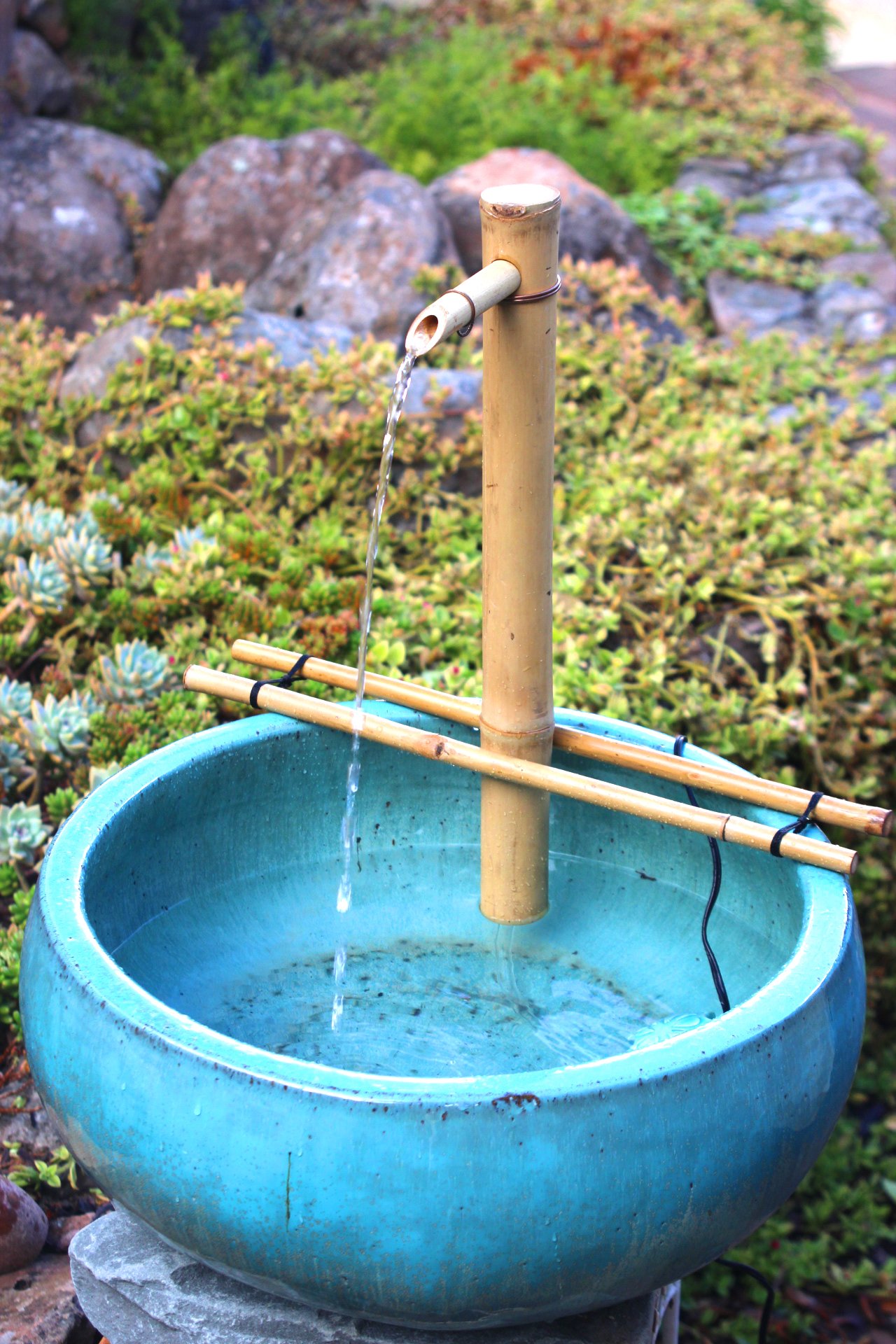 Bamboo Accents Kit fontana d'acqua da 18" - Bambù naturale regolabile e resistente alle rotture, include pompa per uso interno/esterno