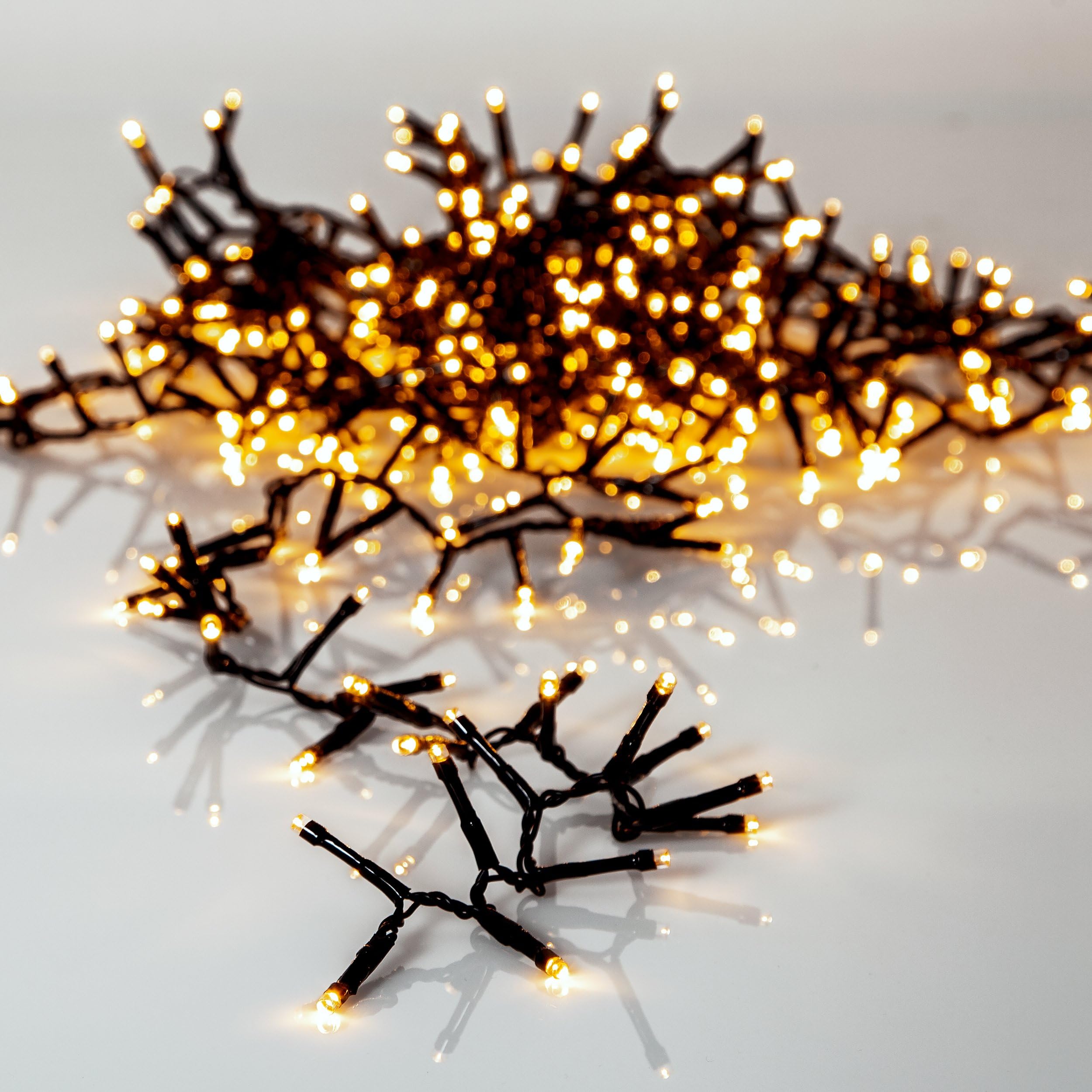 EGLO Catena luminosa esterna oro bianco caldo, illuminazione natalizia | giardino, catena LED, plastica nera, plastica ambra IP44, 1600 cm