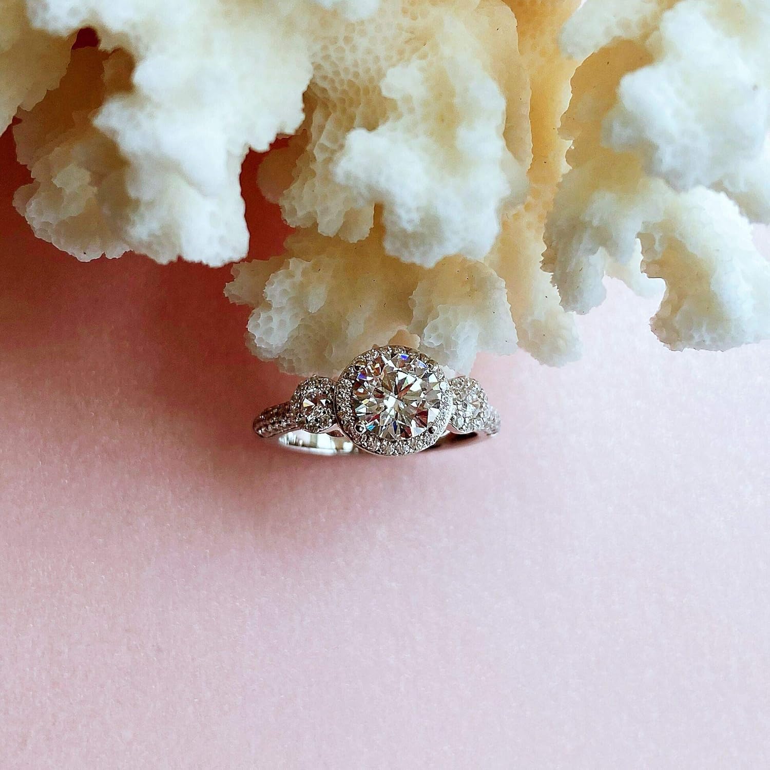 Round-cut Zircon Accented 3 Stone Engagement Ring Classic Bridal Halo Ring 925 Sterling Silver