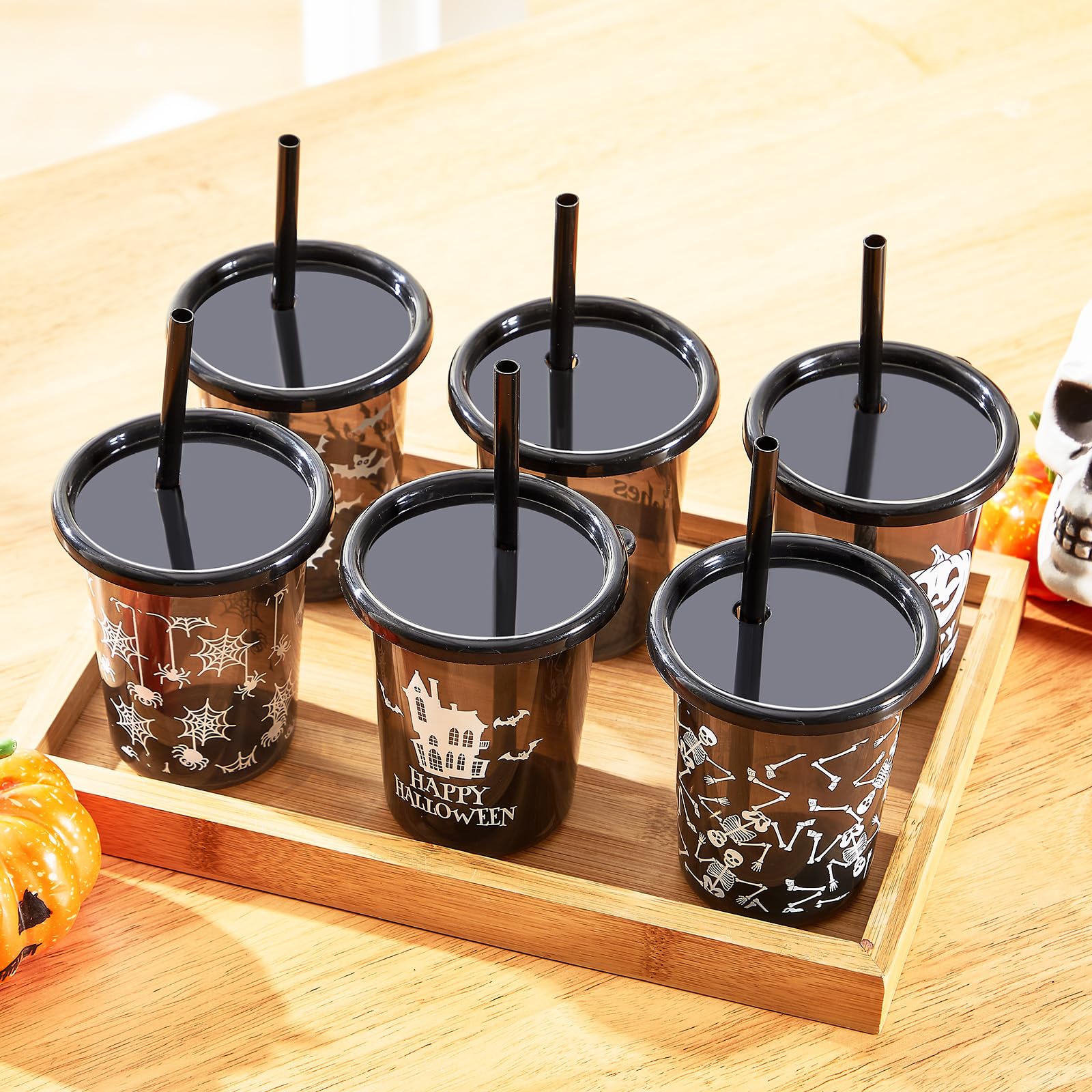 Nuanchu Halloween-Becher für Kinder, Kunststoffbecher mit Deckel und Strohhalmen, 284 ml, wiederverwendbare Kleinkindbecher für Halloween-Party, Geschenkzubehör (24 Stück, dunkel)