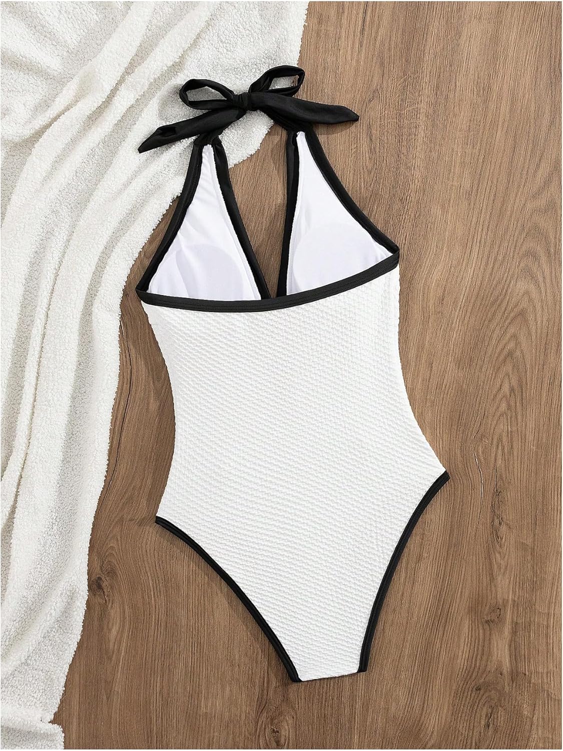 OYOANGLE Women's One Piece Swimsuit Textured Color Block Plunge Halter Bathing Suit Swimwear