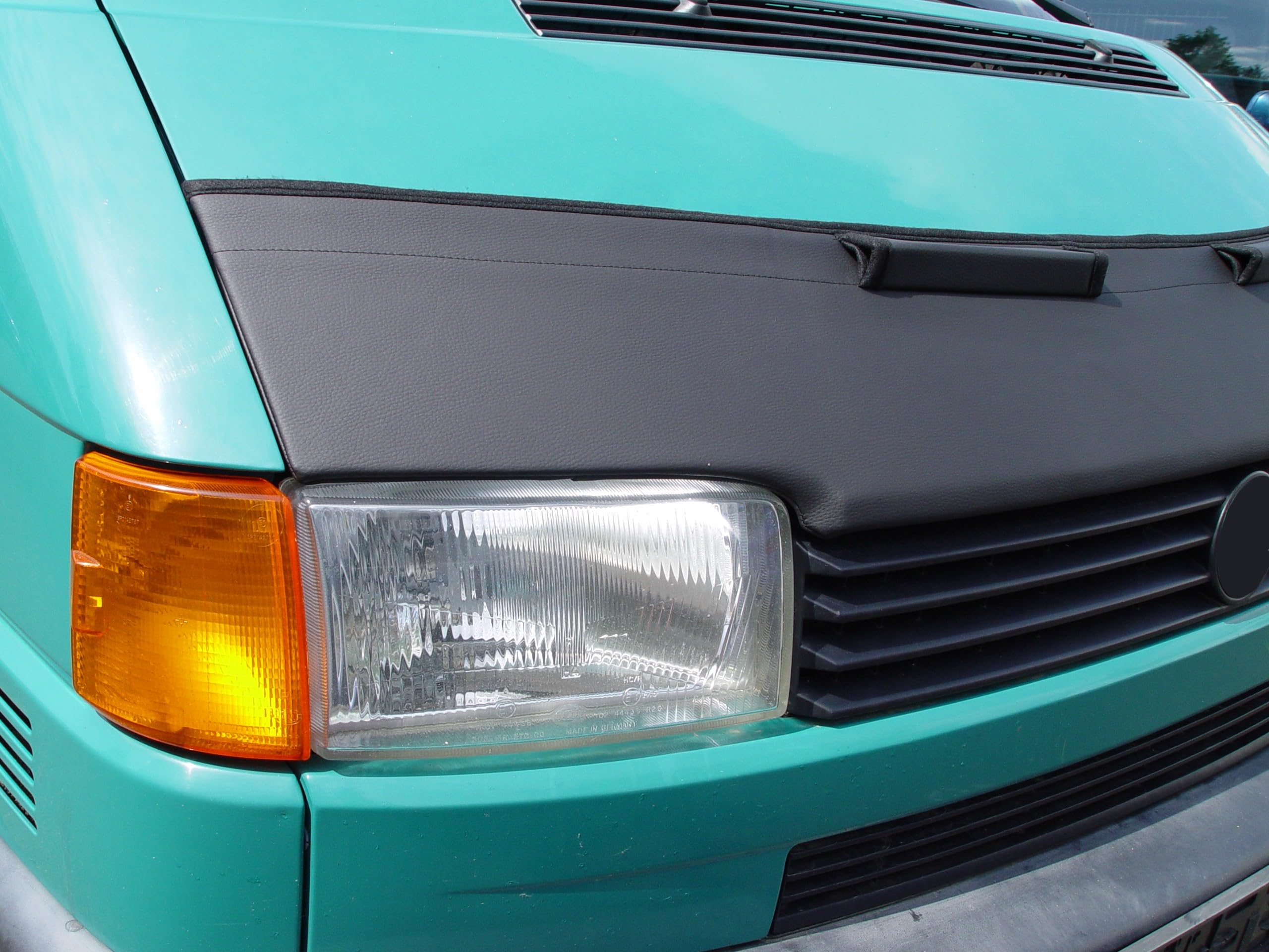 AB-00248 Auto-Bra Motorhaubenschutz kompatibel mit VW Volkswagen T4 Kurz Transporter Multivan Caravelle Haubenbra Steinschlagschutz Tuning Bonnet Bra