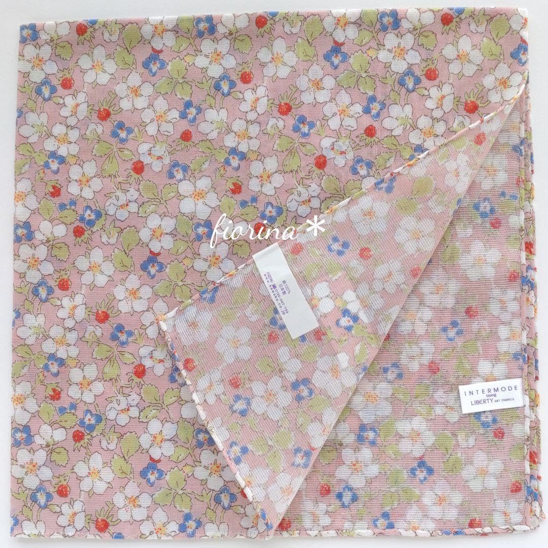 Amazon.co.jp: リバティ ガーゼハンカチ ピンク お花柄 伊勢丹