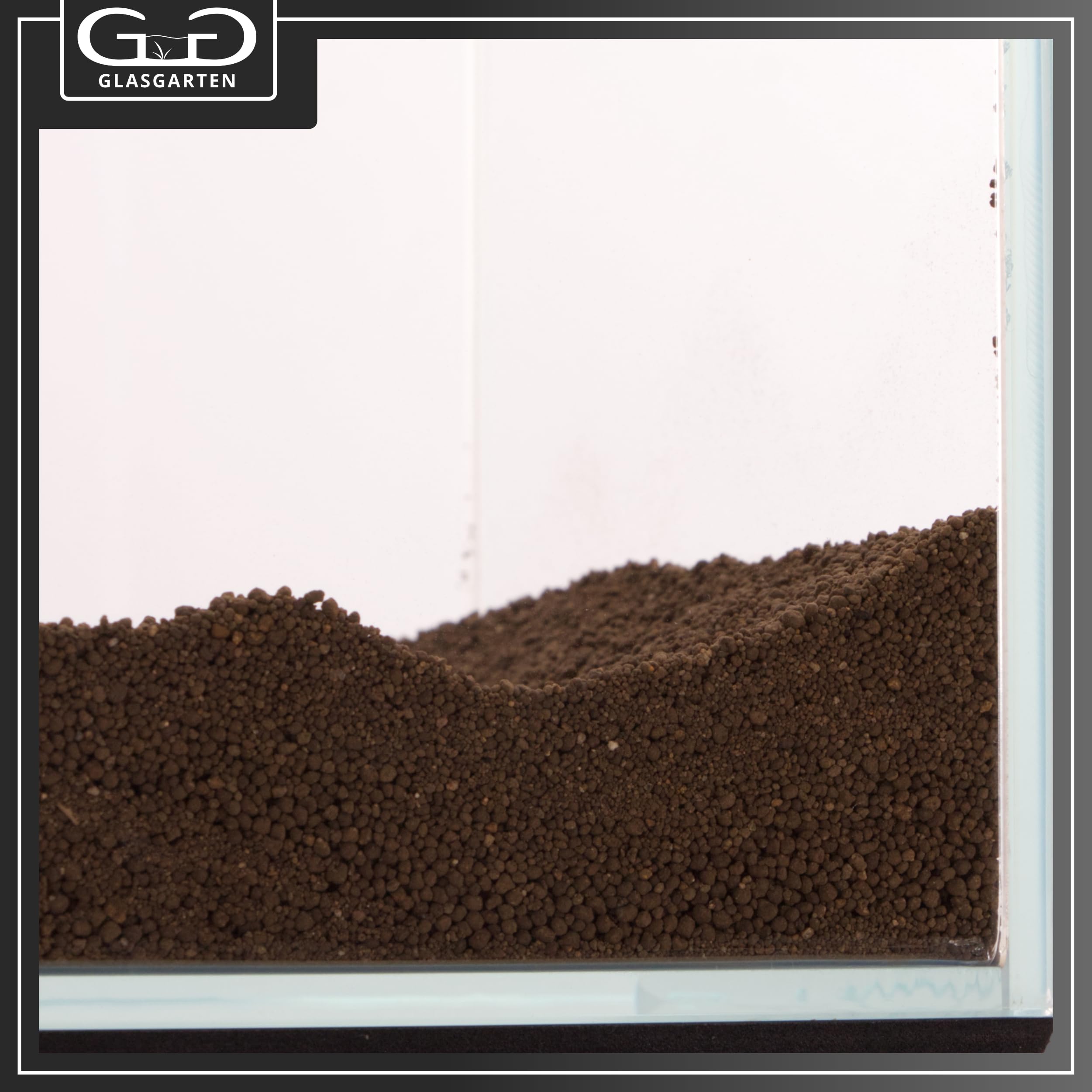 GlasGarten Environment Aquarium Soil Powder | 9L / 1 – 2mm Körnung – aktiver Bodengrund aus gebrannten & sterilisierten Erden, besonders nährstoffreich