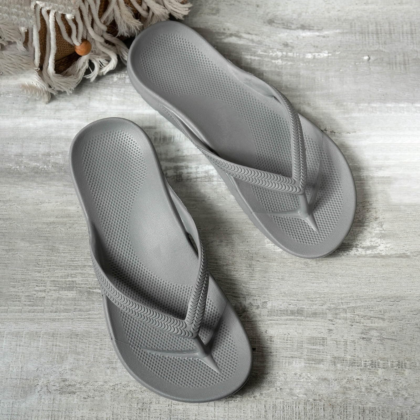 YHQZNLXQ Generisch Chanclas de Playa Unisex, cómodas Sandalias Antideslizantes para el Dedo, Uso al Aire Libre, Gris, 40 EU