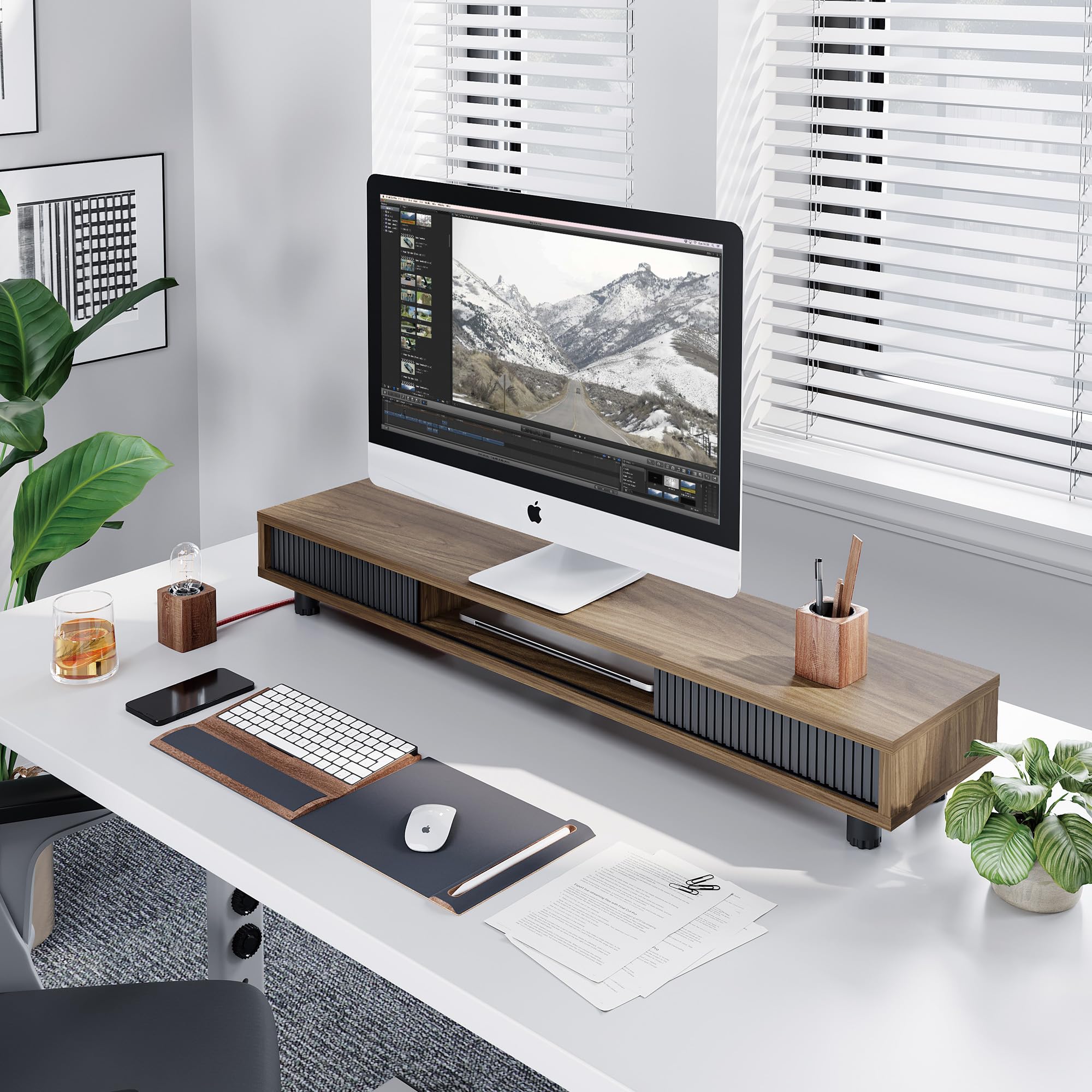 Fenge Monitorständer mit 2 Glas-Schiebetür,Höhenverstellbarer,Braun | Dual Monitorständer,bildschirmerhöhung 2 monitore,schreibtischregal,108x23.5x(15.2-16.7)cm,Tragfähigkeit 50KG