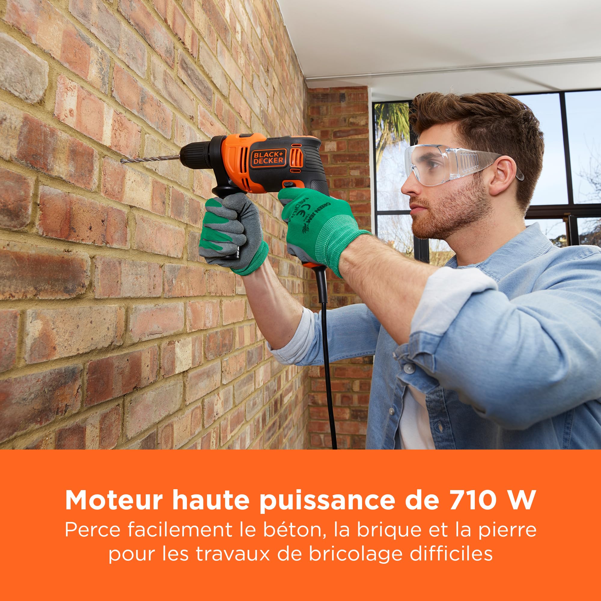 BLACK+DECKER Perceuse à percussion filaire haute performance de 710 W, 0-2800 tr/min, avec 4 forets et boîte de kit, BEH710K-QS