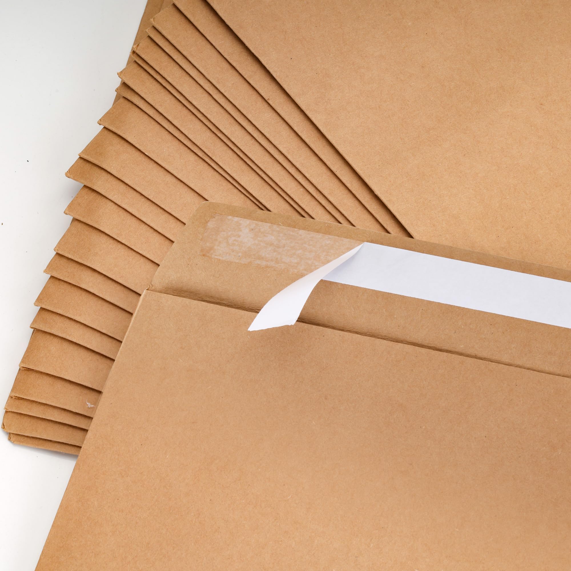WENLISELL 30 PCS Gusset Envelopes Peel and Seal, 180gsm A4 Manilla Envelopes 40mm Expanding, 238x335x40mm Kraft Envelope for Office, Business, Personal - Image 3
