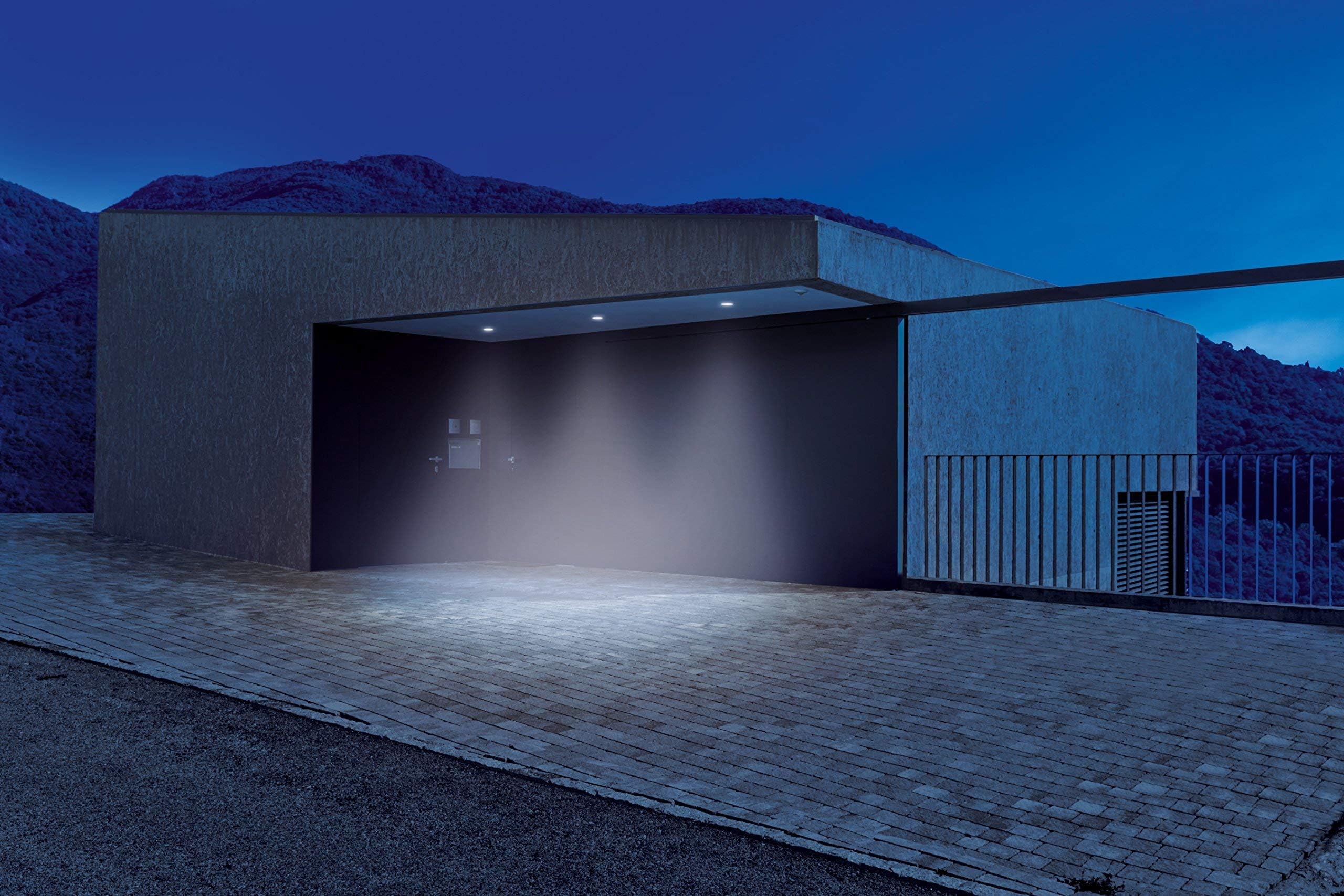 Steinel détecteur de mouvement encastré IS 360-1 noir, portée 4 m, convenable aux LED