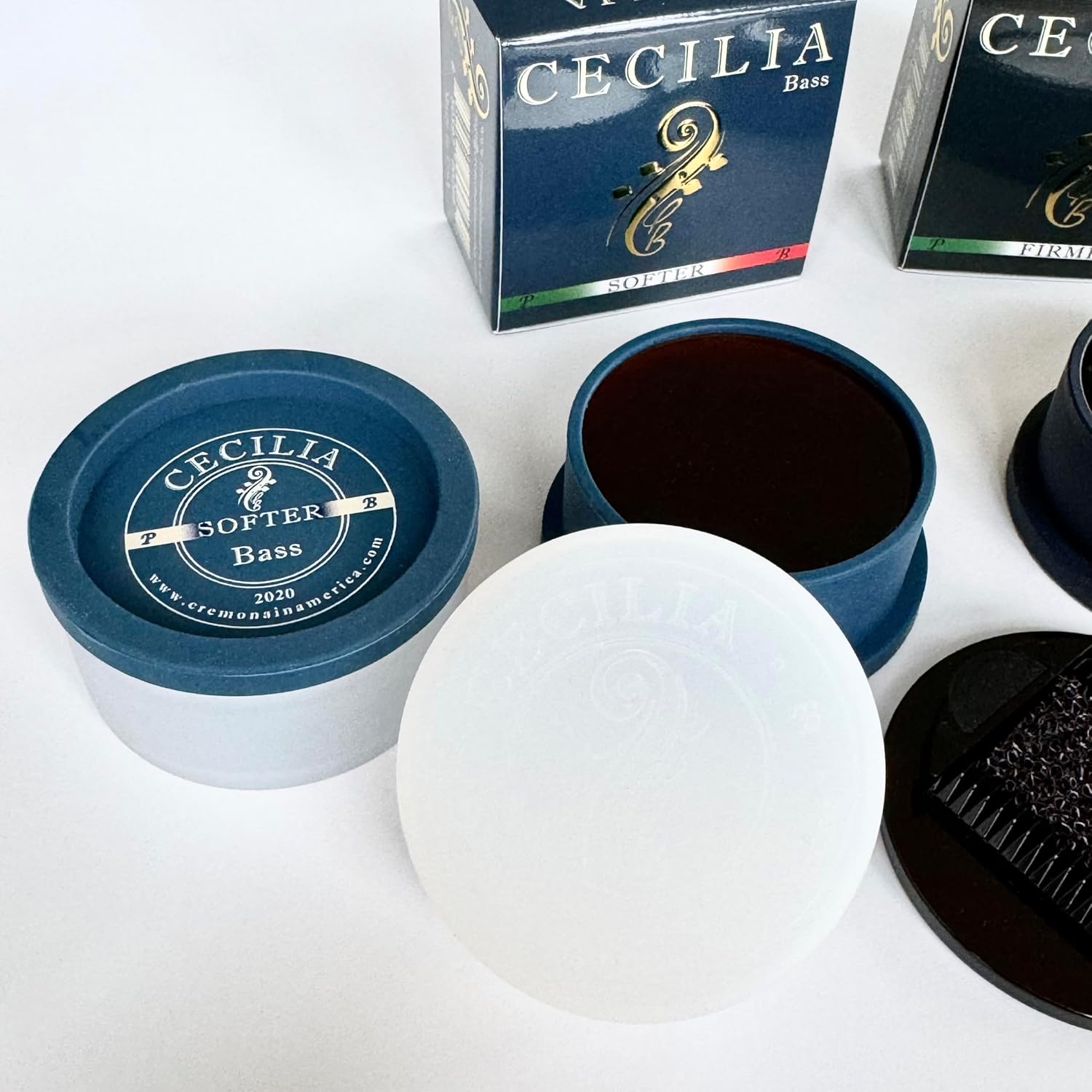 CECILIA Rosin for Bass 'Softer' Formula, Bass Rosin Specially Formulated for Bass Bows with Included Rosin Spreader