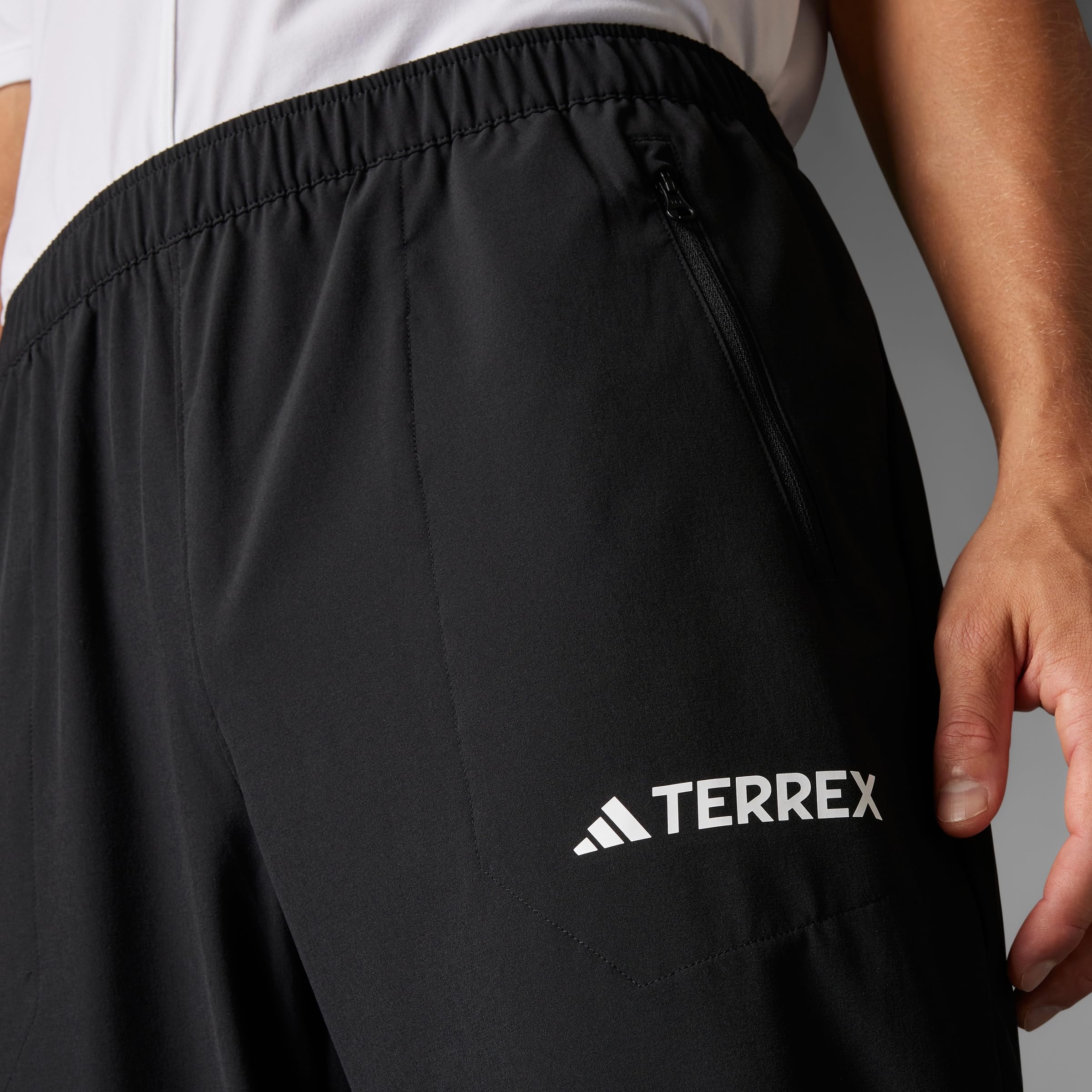 adidas Herren Trainingshose Terrex Multi Essentials Stretch Pants