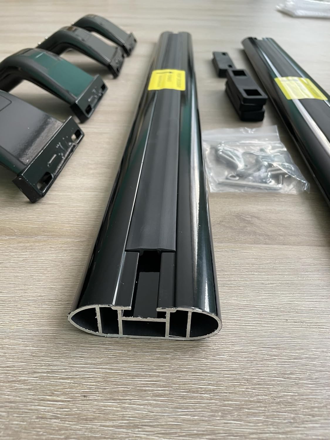 2Pcs Cross Bar Fits for GMC Acadia 2024 2025 Roof Rail Luggage Kayak Carrier