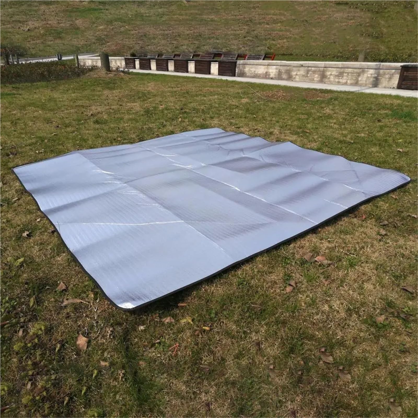Tapis Isolant en Mousse de Papier d'aluminium, for Camping Pique-Nique Voyage extérieur Multicolore