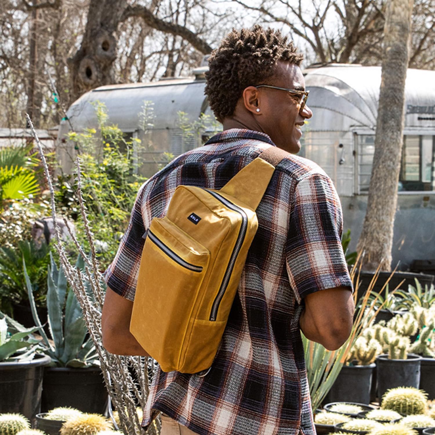 Kolo Derby Shoulder Sling Bag, Cross-Body Shoulder Strap, Organic Waxed Cotton Canvas - Image 2