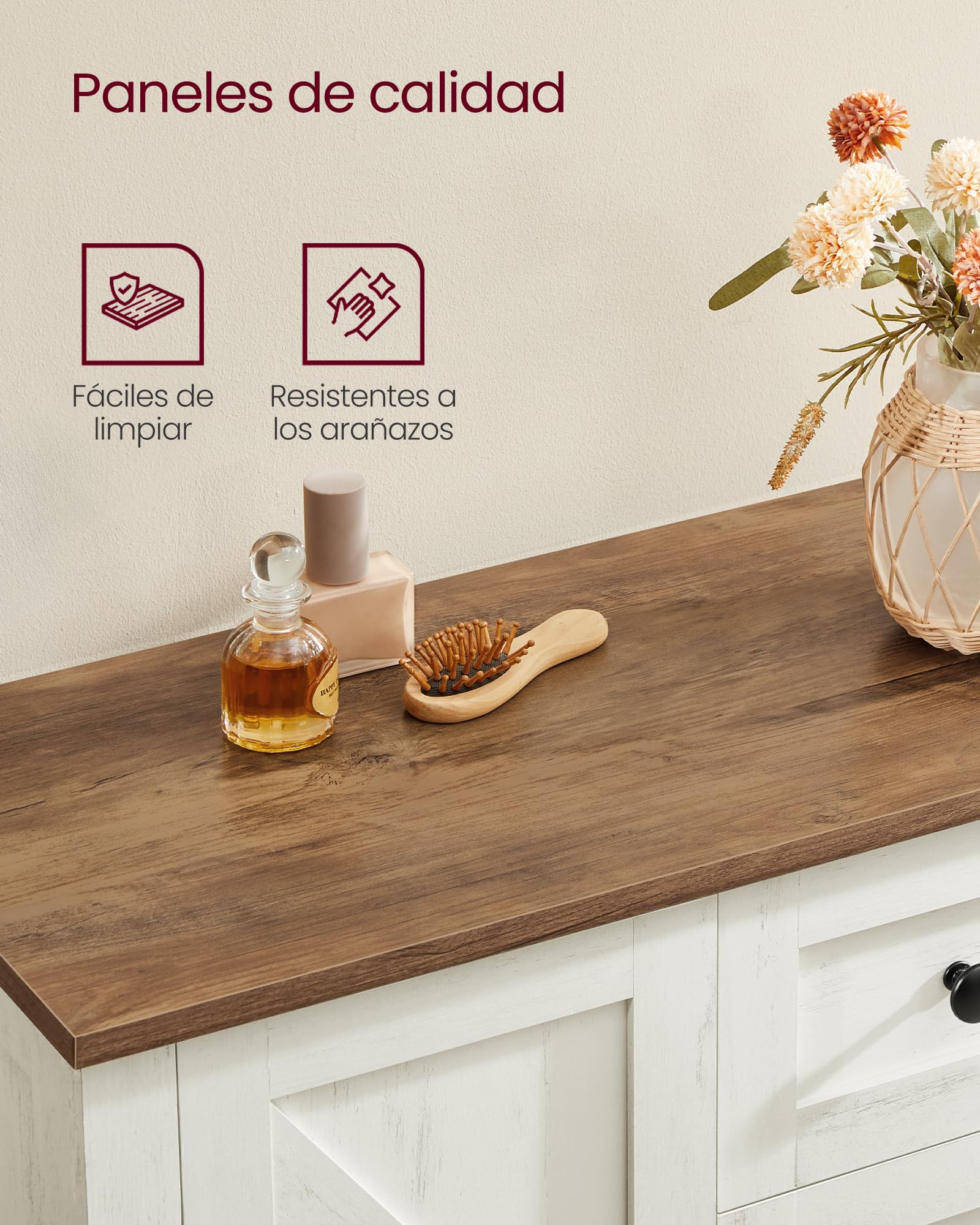 VASAGLE LIRY Colección - Armario de Almacenamiento, Mueble de Baño Estilo Campo con 4 Cajones, Organizador Independiente, Puerta de Granero, Estante Ajustable, Blanco Rústico BBK753W01