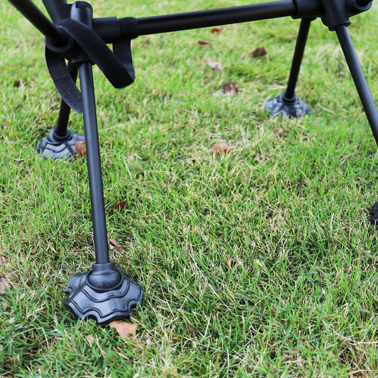 Protections pour Pieds de Chaise et Table Antidérapantes en Caoutchouc Lot de 4 pour Mobilier de Jardin Terrasse 7,5 CM
