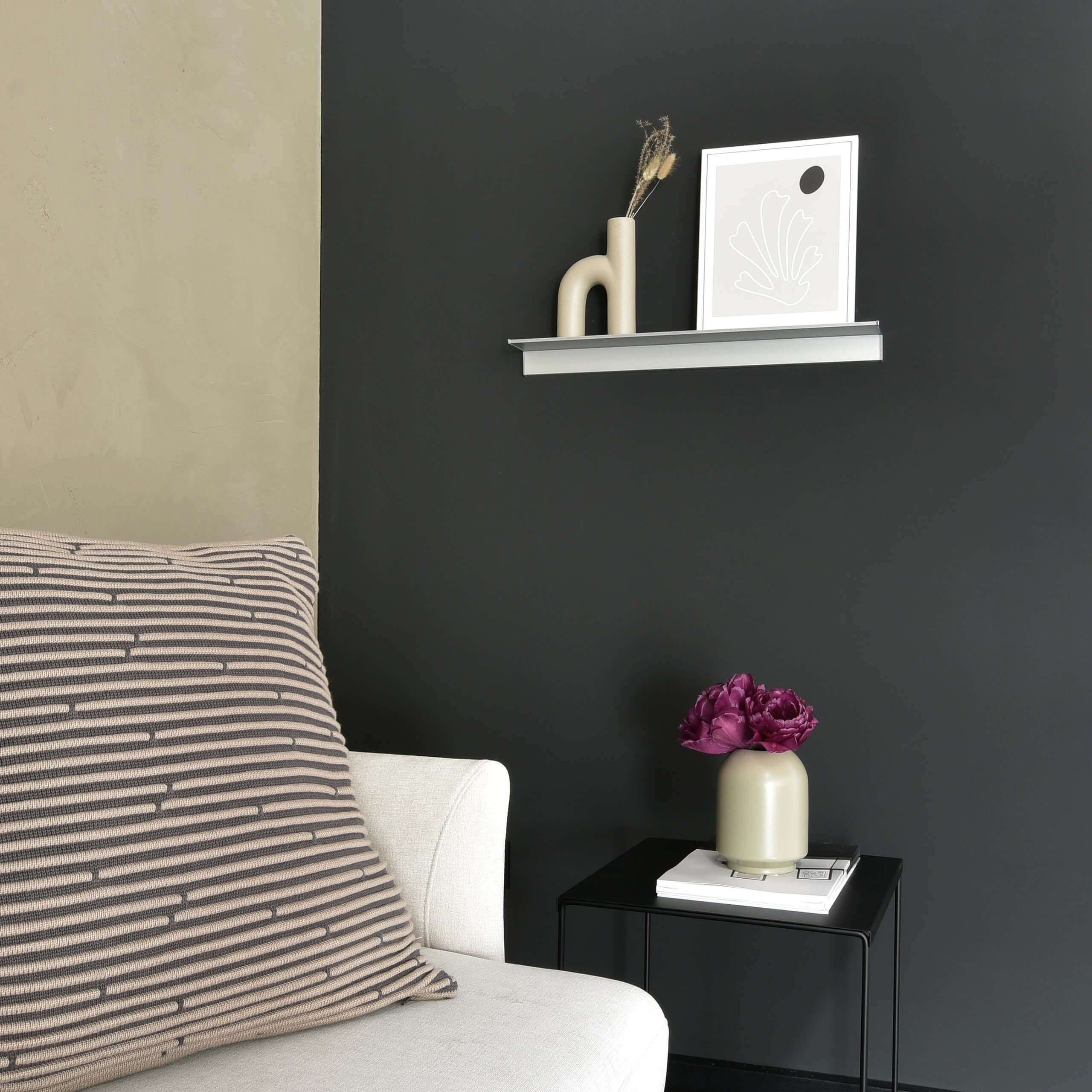 nielsen Designboard aus Aluminium 90 cm, Silber matt, Regal, Ablage, Schweberegal für Wohnzimmer, Küche, Flur, Schlafzimmer, Badezimmer inkl. Montagematerial