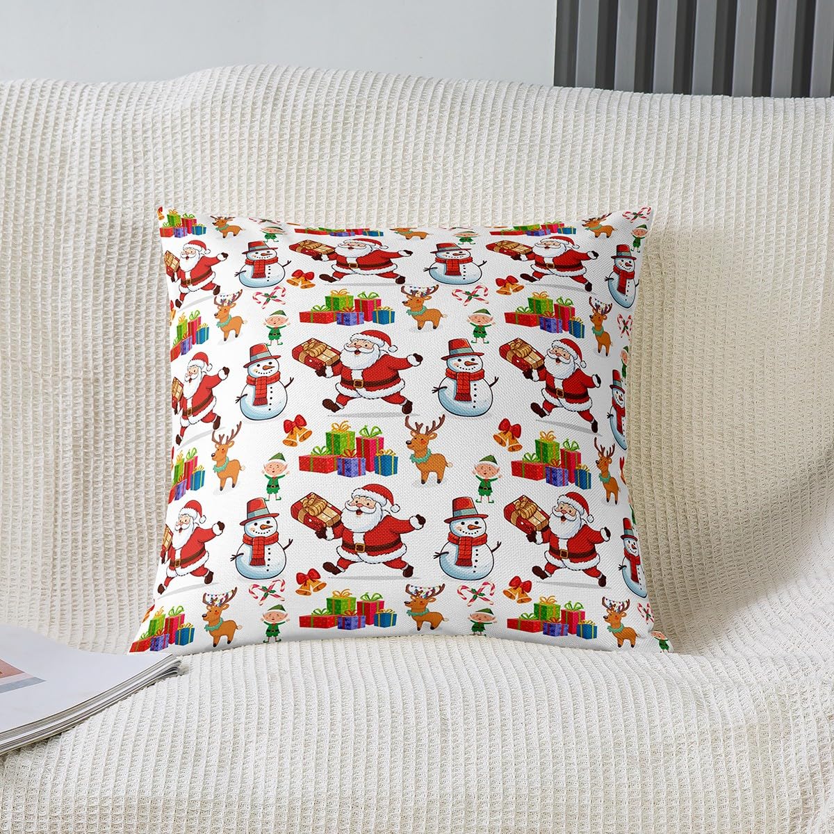 Homemissing Juego de 4 fundas de almohada navideñas de 50 x 50 cm, diseño de muñeco de nieve y ciervo, fundas de almohada decorativas para sofá, cama, silla, coche, Papá Noel, caramelos, fundas de