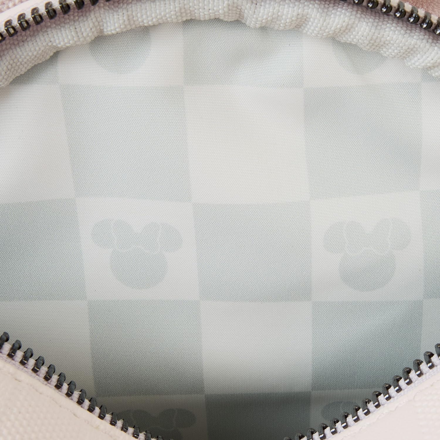 Loungefly - Mochila mini convertible y bolso bandolera de Minnie Mouse con textura de cuadros
