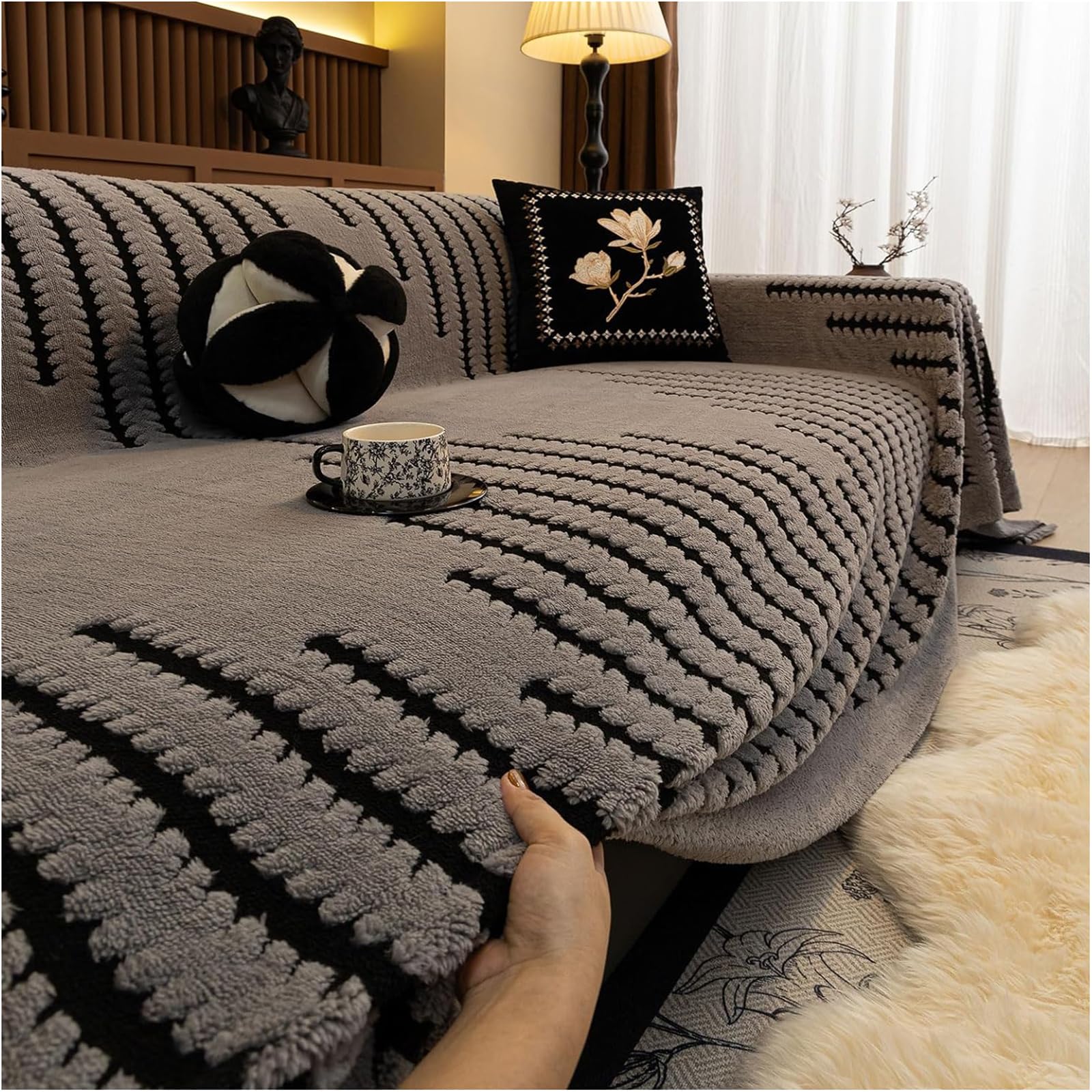 Bdmfjy Women's Camel Thicken Plush Couch Covers For 3 Cushion Sofa Pet Friendly, Retro Jacquard Sofa Slipcovers Oversized For Sectional Sofa, Loveseat, 2 3 4 Seater,,180X360cm