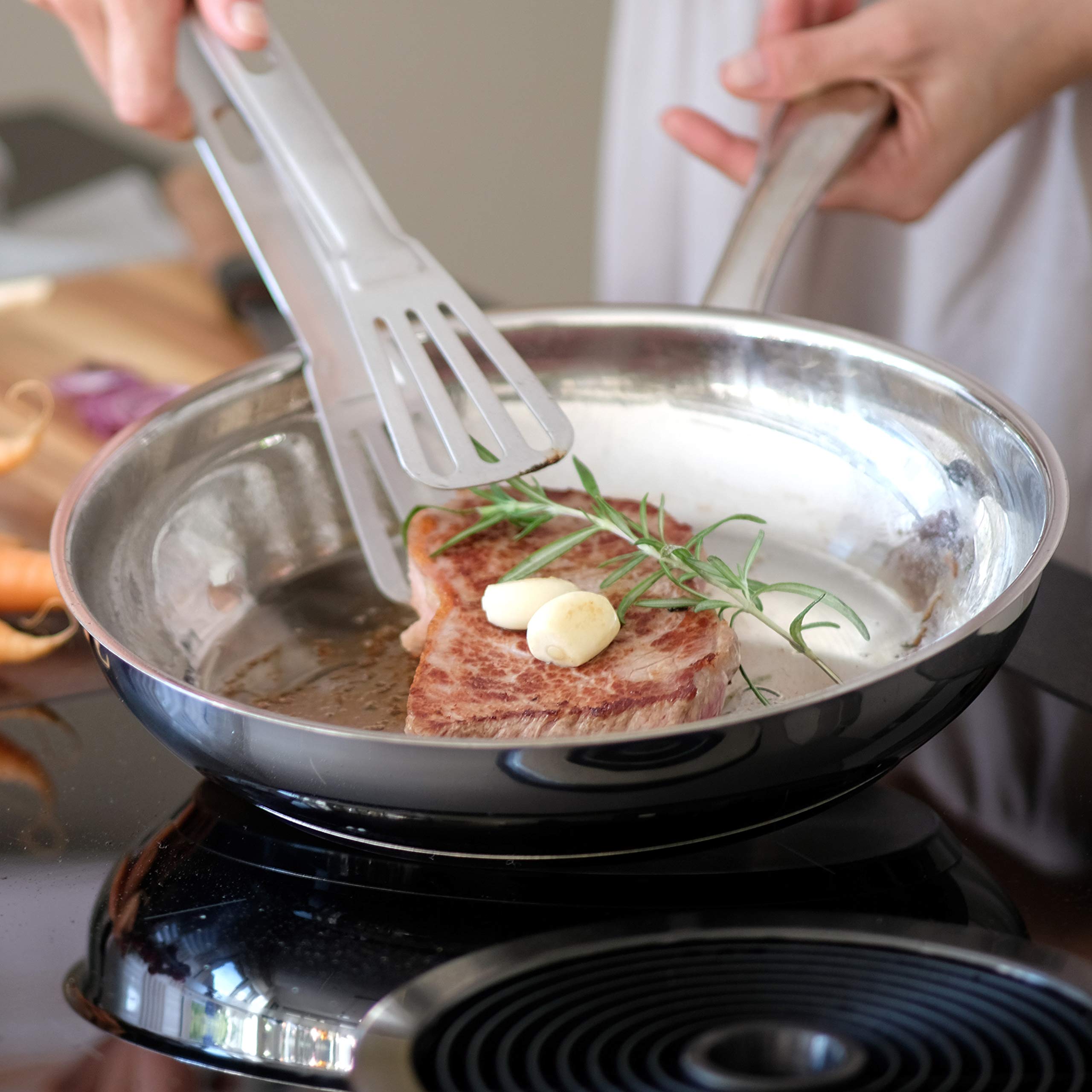 Mäser Serie Tavos - Sartén de inducción (28 cm, apta para todo tipo de fuegos, sin revestimiento, apta para lavavajillas, apta para horno, acero inoxidable 18/10)