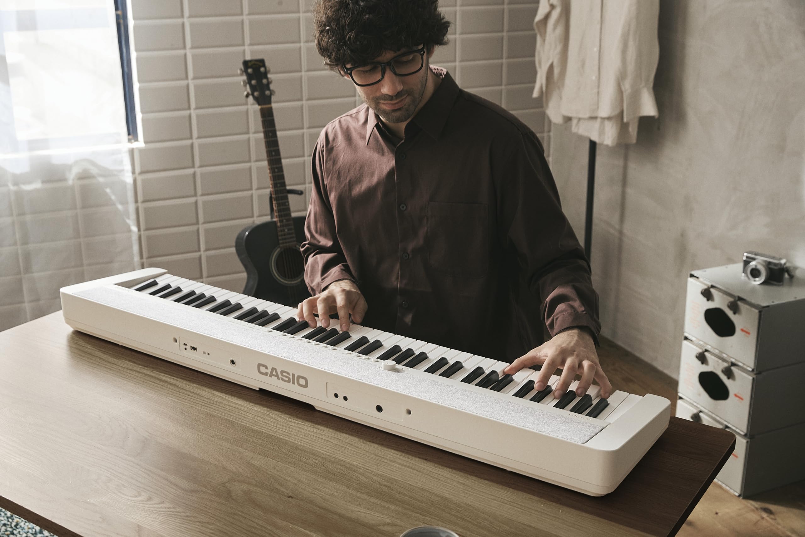 Casio Casiotone CT-S1-76WE Piano-Keyboard avec 76 Touches à Frappe Dynamique, 61 sons, Blanc