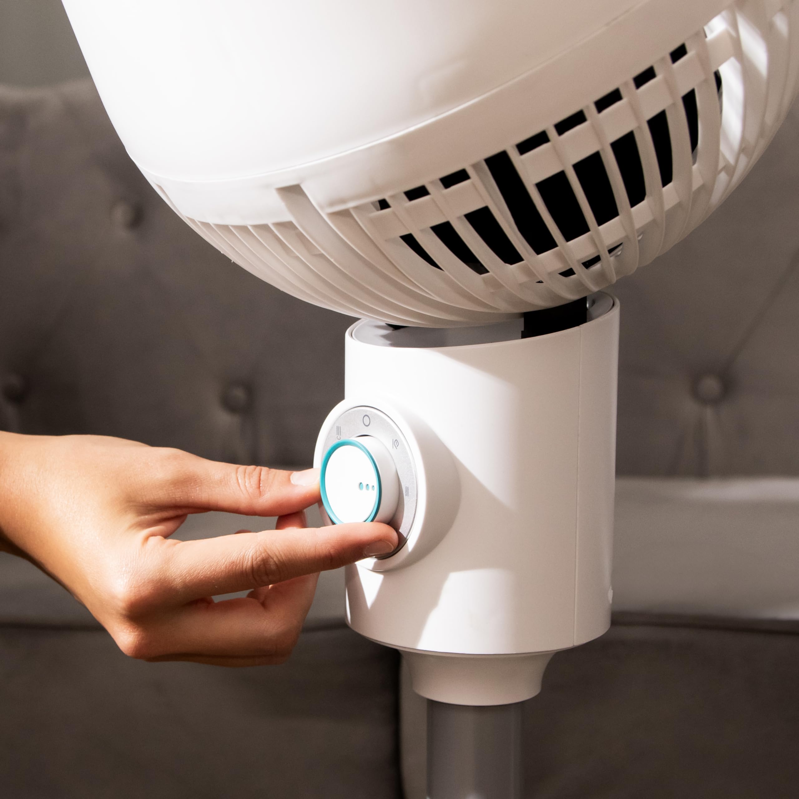 Cecotec - Ventilatore circolatore d'aria a piantana, EnergySilence 900 Cyclone. 35 W, diametro 9 pollici, oscillazione automatica, 3 velocità, inclinazione regolabile, controllo facile