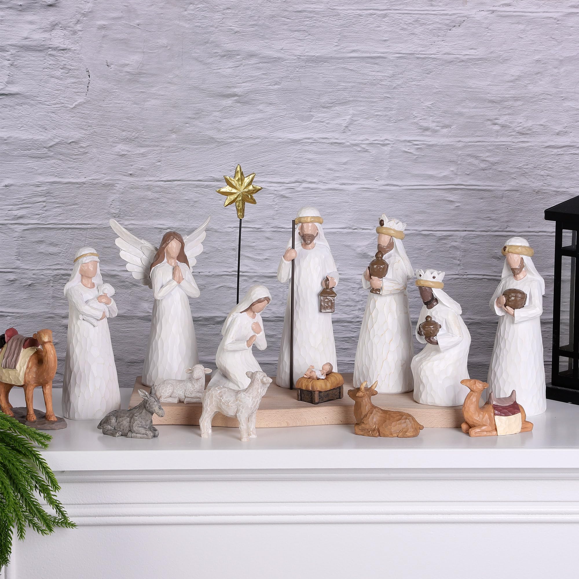 Fovths Ensemble de 16 pièces de crèche de Noël classique - Figurines de démarrage en résine - Décoration en résine - 17,8 cm - Figurine Sainte Famille pour Noël - Décoration d'intérieur