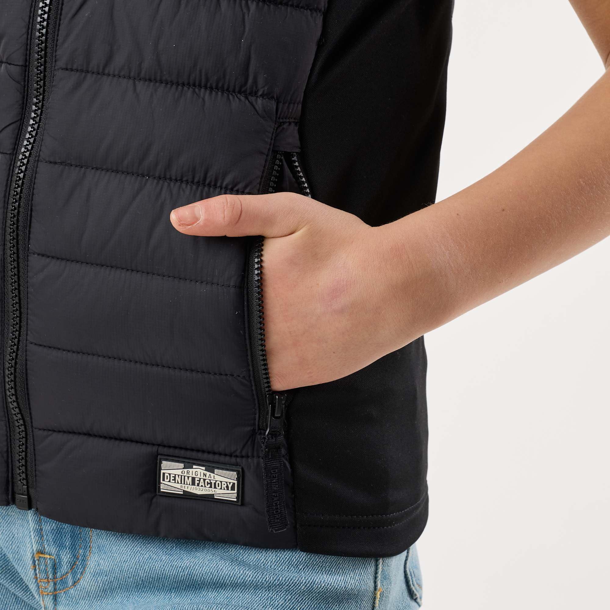 Denver Hybrid Weste für Kinder Leichte Weste mit Brusttasche