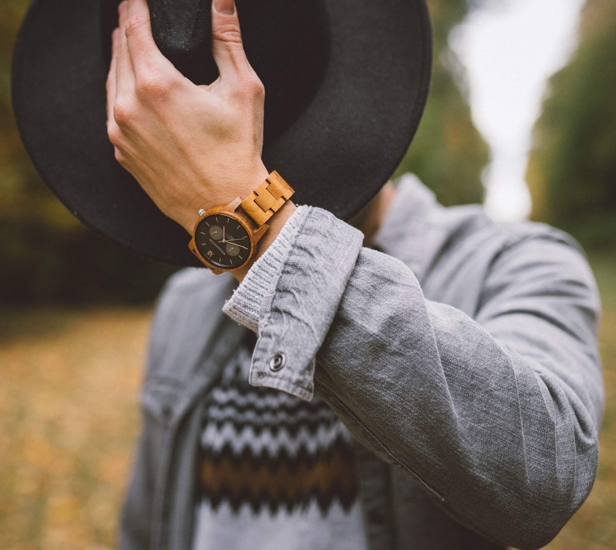WoodWatch Maverick | Holzuhren für herren - armbanduhr holz männer Premium | Wood watch for man | umweltfreundliches Produkt, wir pflanzen 1 Baum für jede Uhr