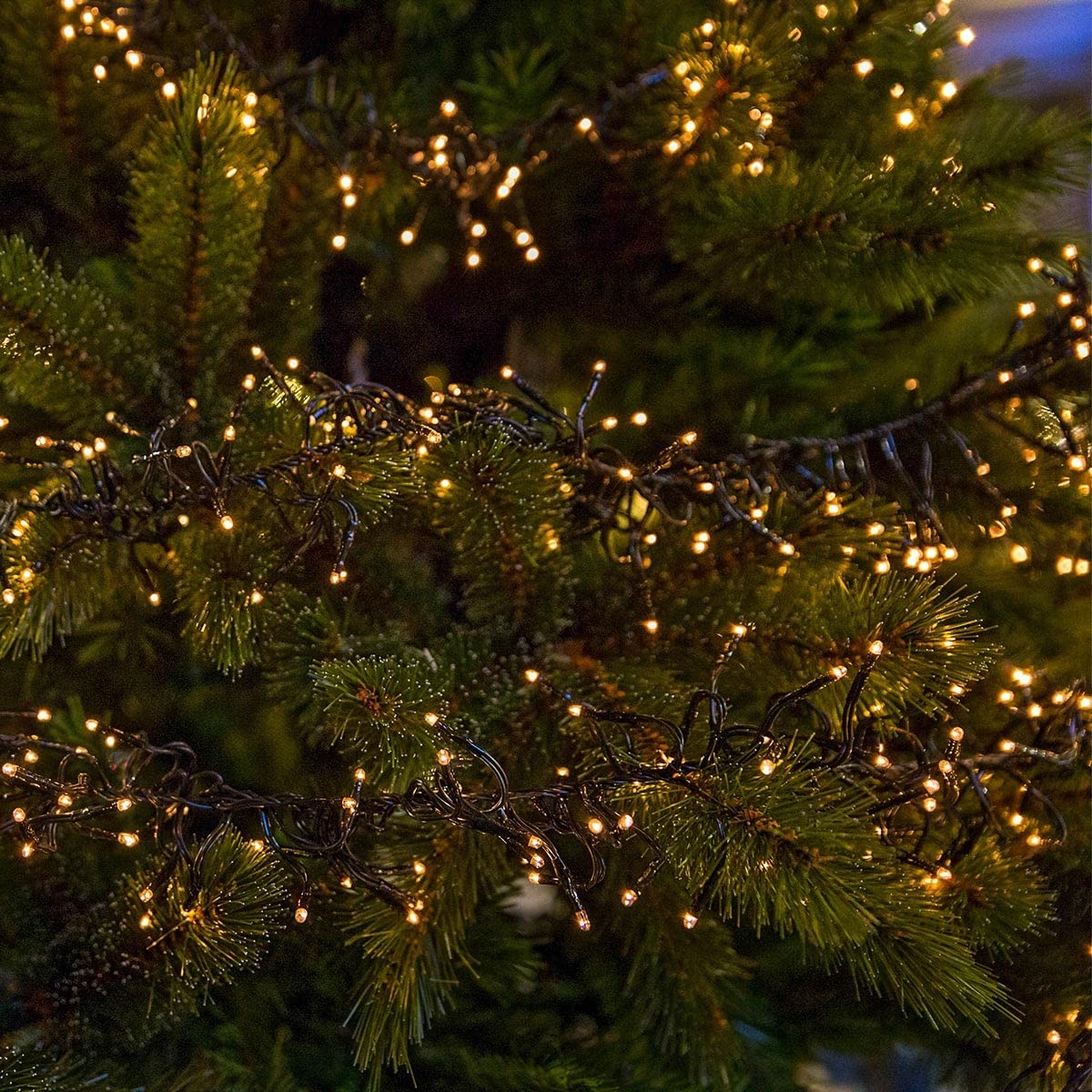 ECD Germany Catena Luminosa a LED 4 m 576 LED Luce Bianca Calda Cavo Alimentazione 3 m Grado di Protezione IP44 per Interni Esterni Decorazione di Natale Albero di Natale