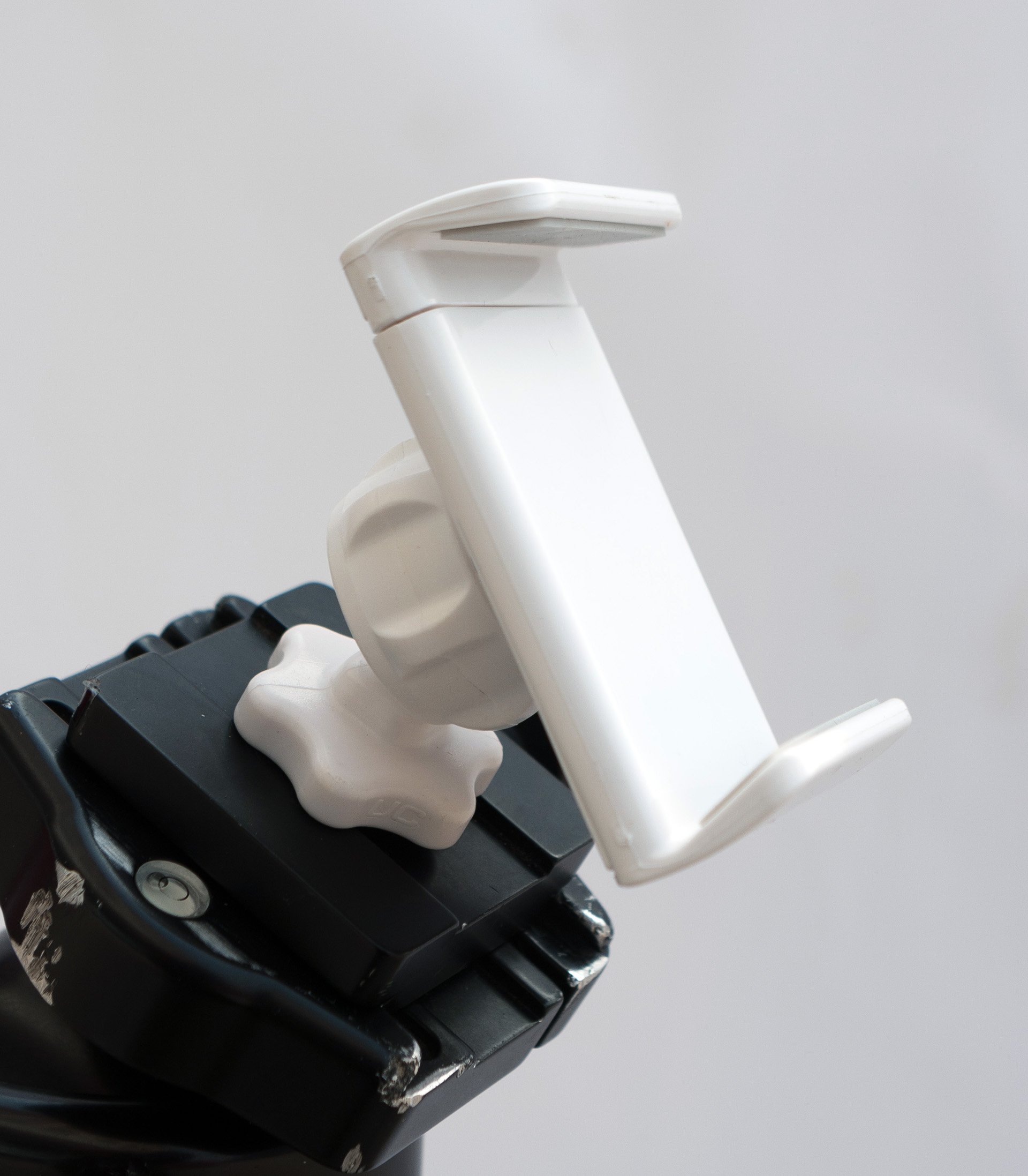 SummitLink Smartphone Cellphone Tripod Mount Fits up to 6 inch iPhone 6 Plus