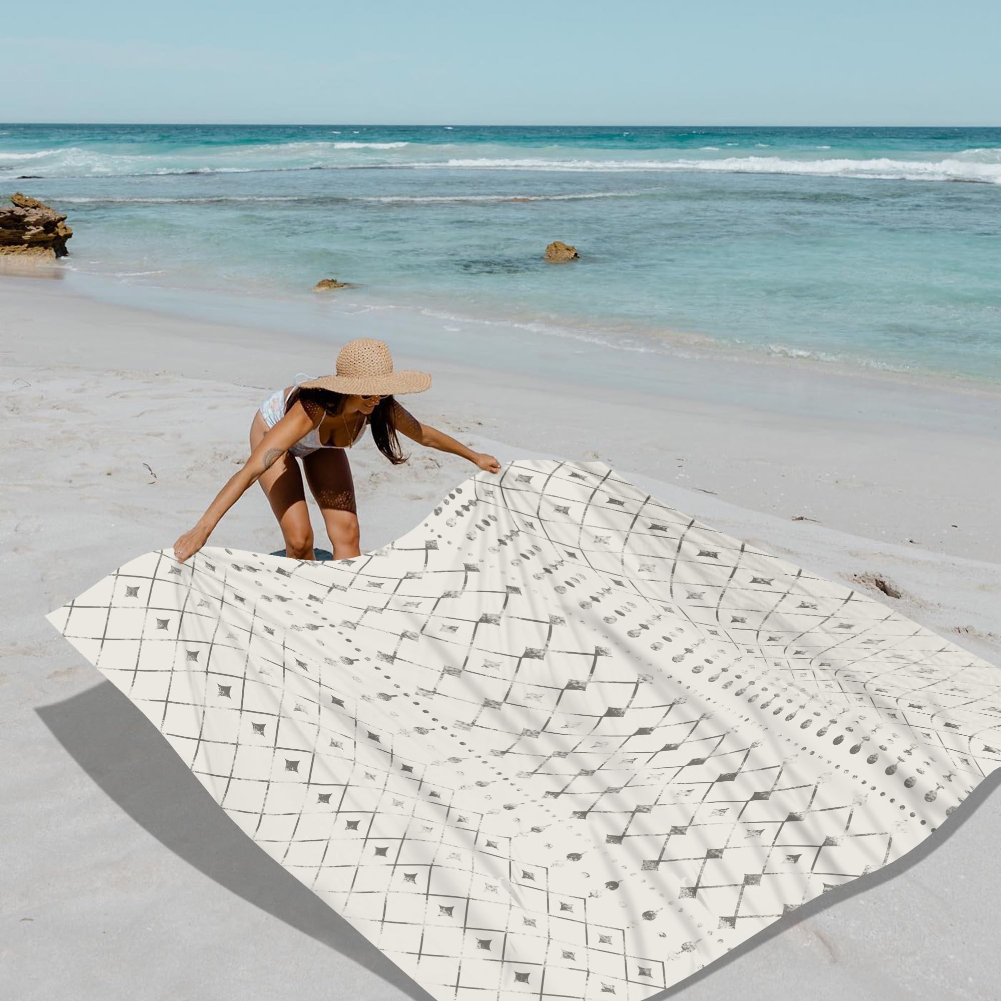 Jopee 280 x 300cm Stranddecke Sandfrei, Wasserdicht Picknickdecke für 4-8 Personen, Leicht und Tragbar Strandmatte mit 4 Heringen und 4 Ecktaschen, Outdoor Decke für Wandern, Reisen, Camping - Beige