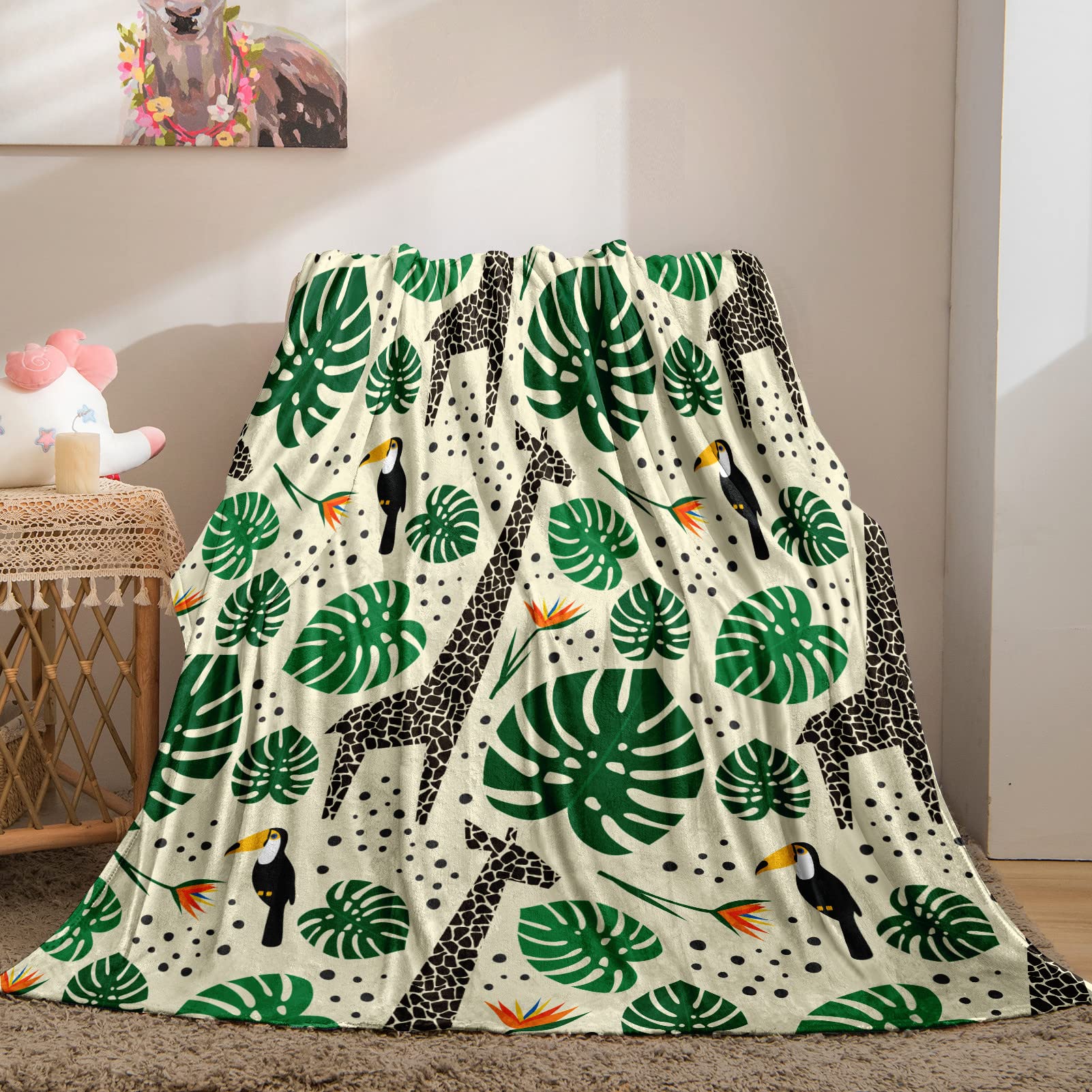 YUANZU Giraffe Blanket Throw, Kids Toucan Tropical Leaves Jungle Animals Pattern Soft Cozy Flannel Blanket, Warm Lightweight Plush Throw Couch Sofa Bed Cover, Gifts for Nursery Boys Girls 60x80 inch